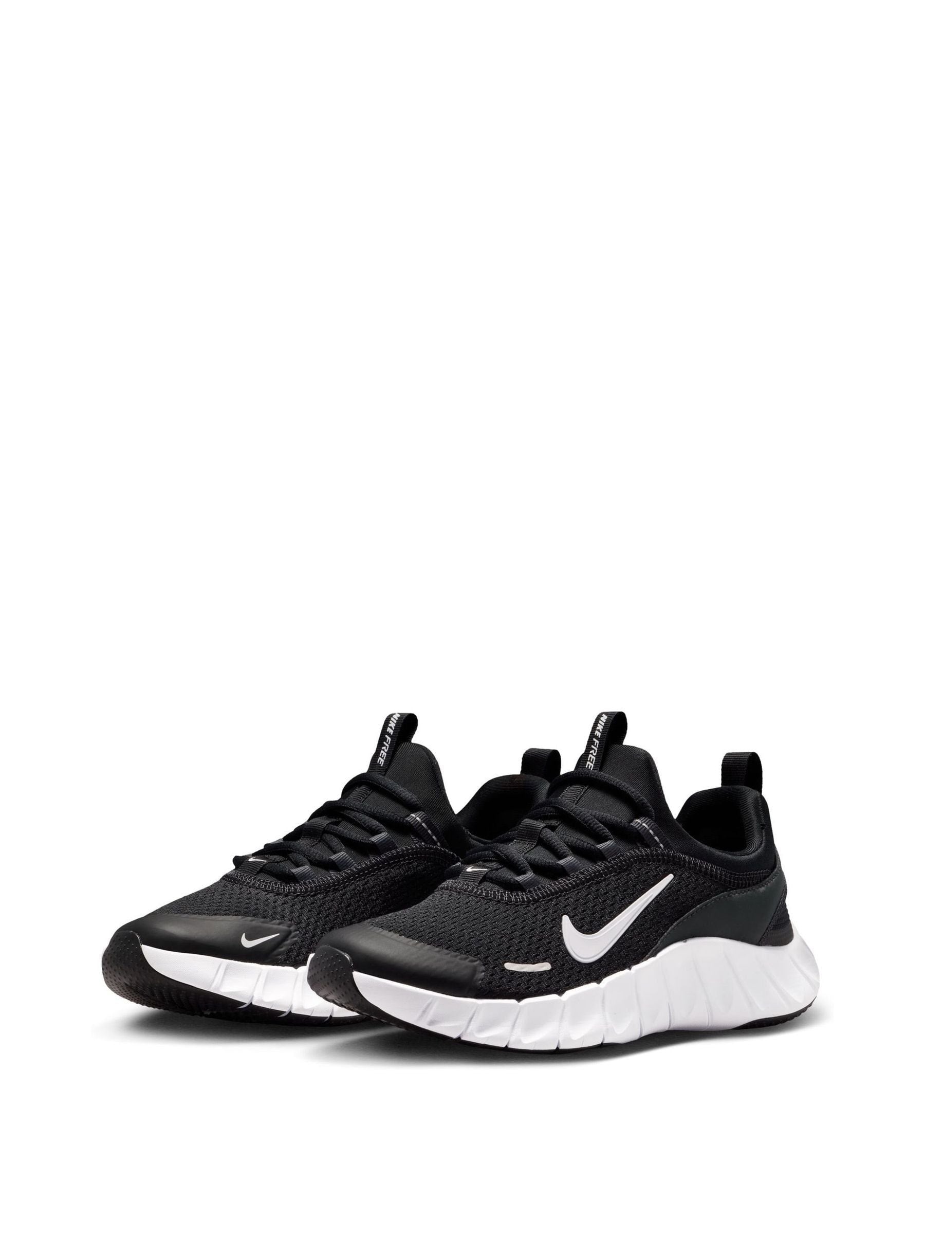 Nike Dark Grey Youth Free Ride Trainers image 2