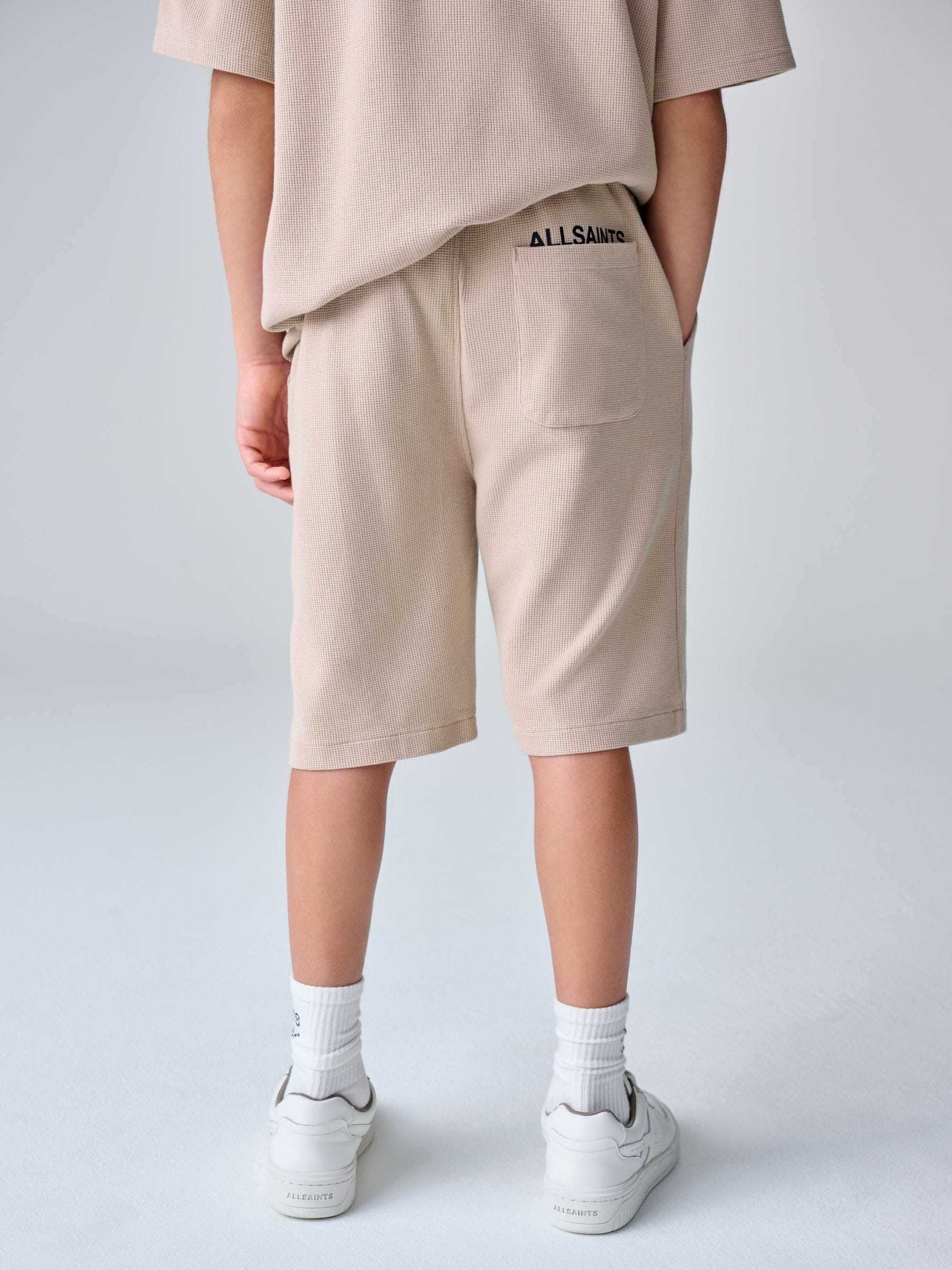Dsiney Kidz - smALLSAINTS Neutral/Waffle Underground T-Shirt and Sweat Shorts Set image 5