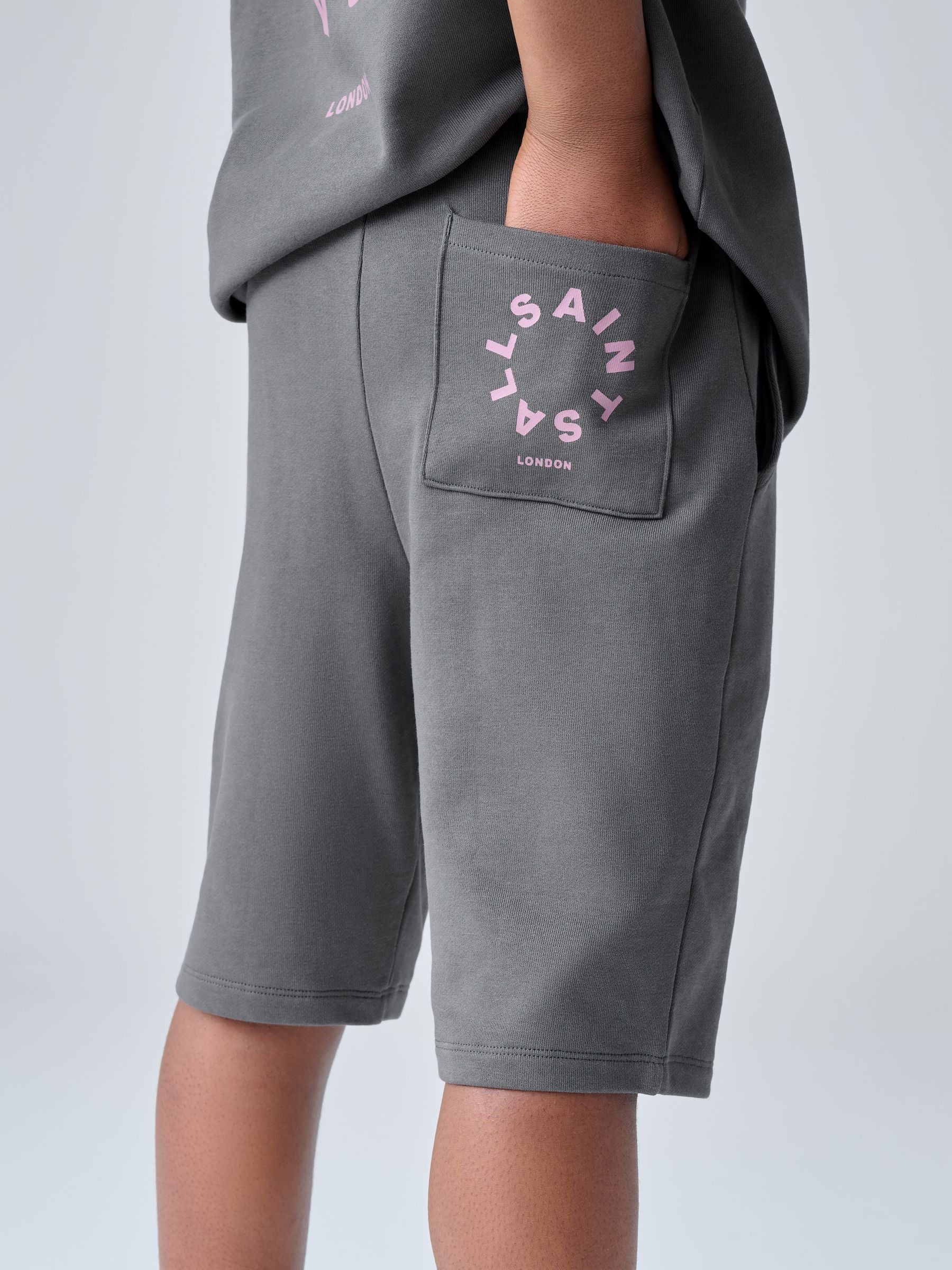 Dsiney Kidz - smALLSAINTS Charcoal Grey Tierra Oversized Short Sleeve Hoodie and Shorts Set image 4