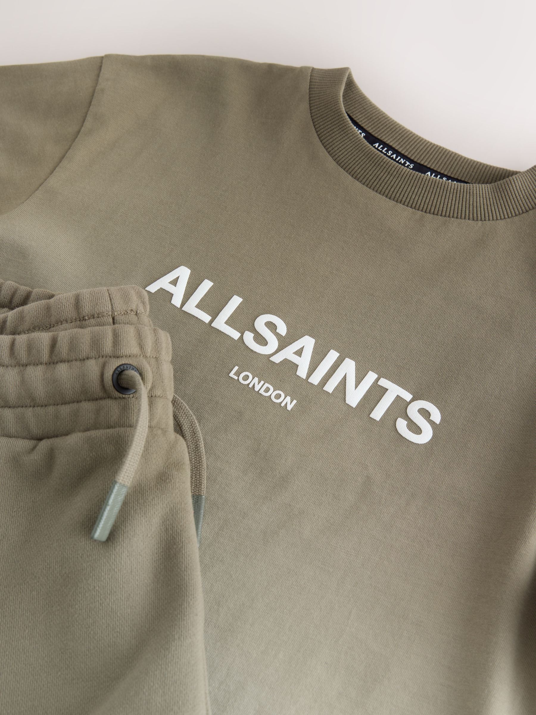 Dsiney Kidz - smALLSAINTS Khaki Green Ombre Logo T-Shirt and Sweat Shorts Set image 10