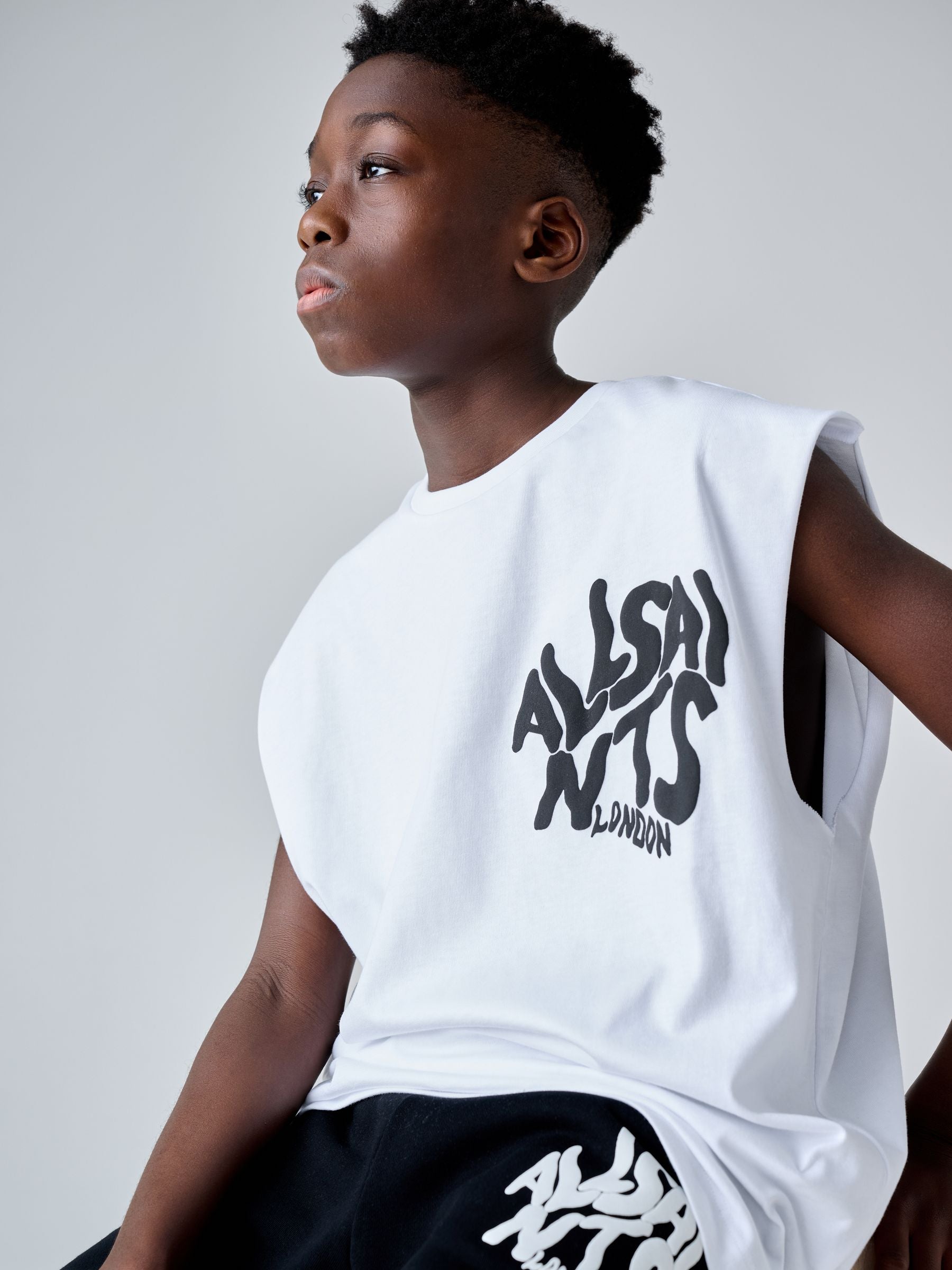 Dsiney Kidz - smALLSAINTS White Orlando Logo Oversized Crew Neck Sleeveless T-Shirt image 3