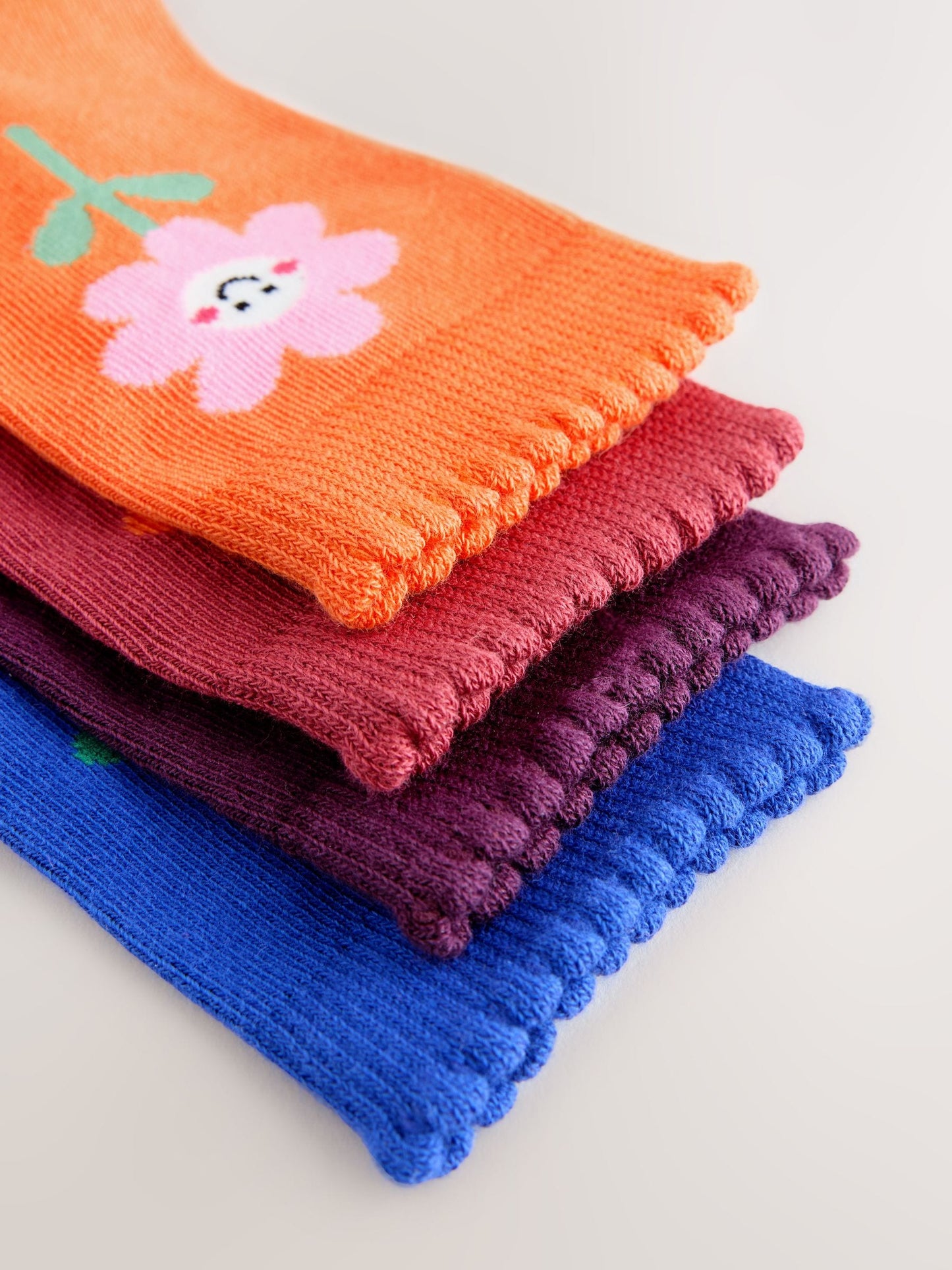 Multi Cotton Rich Flower and Heart Ankle Socks 4 Pack image 3