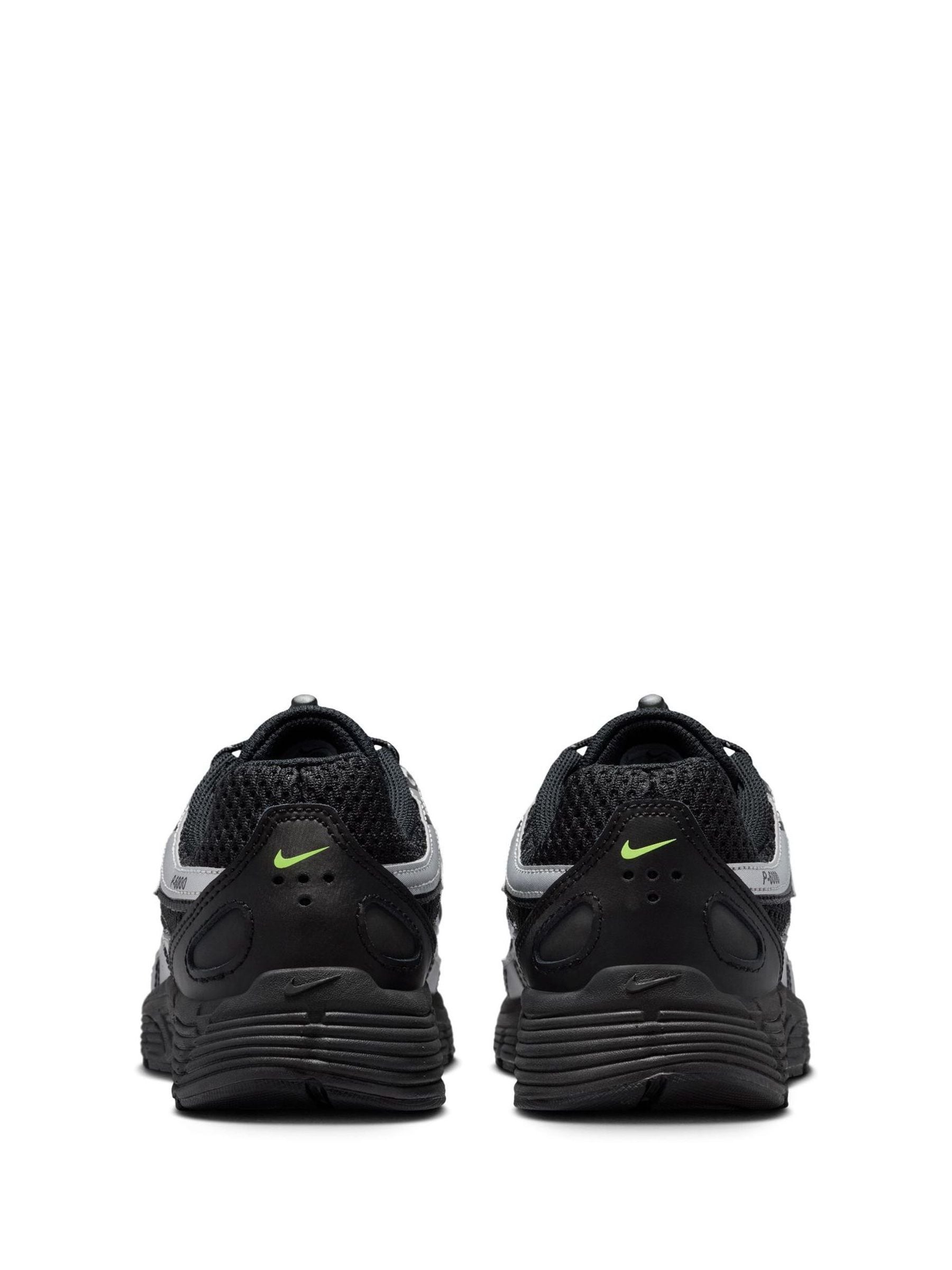 Nike Black/Silver Grey Youth P6000 Trainers image 6