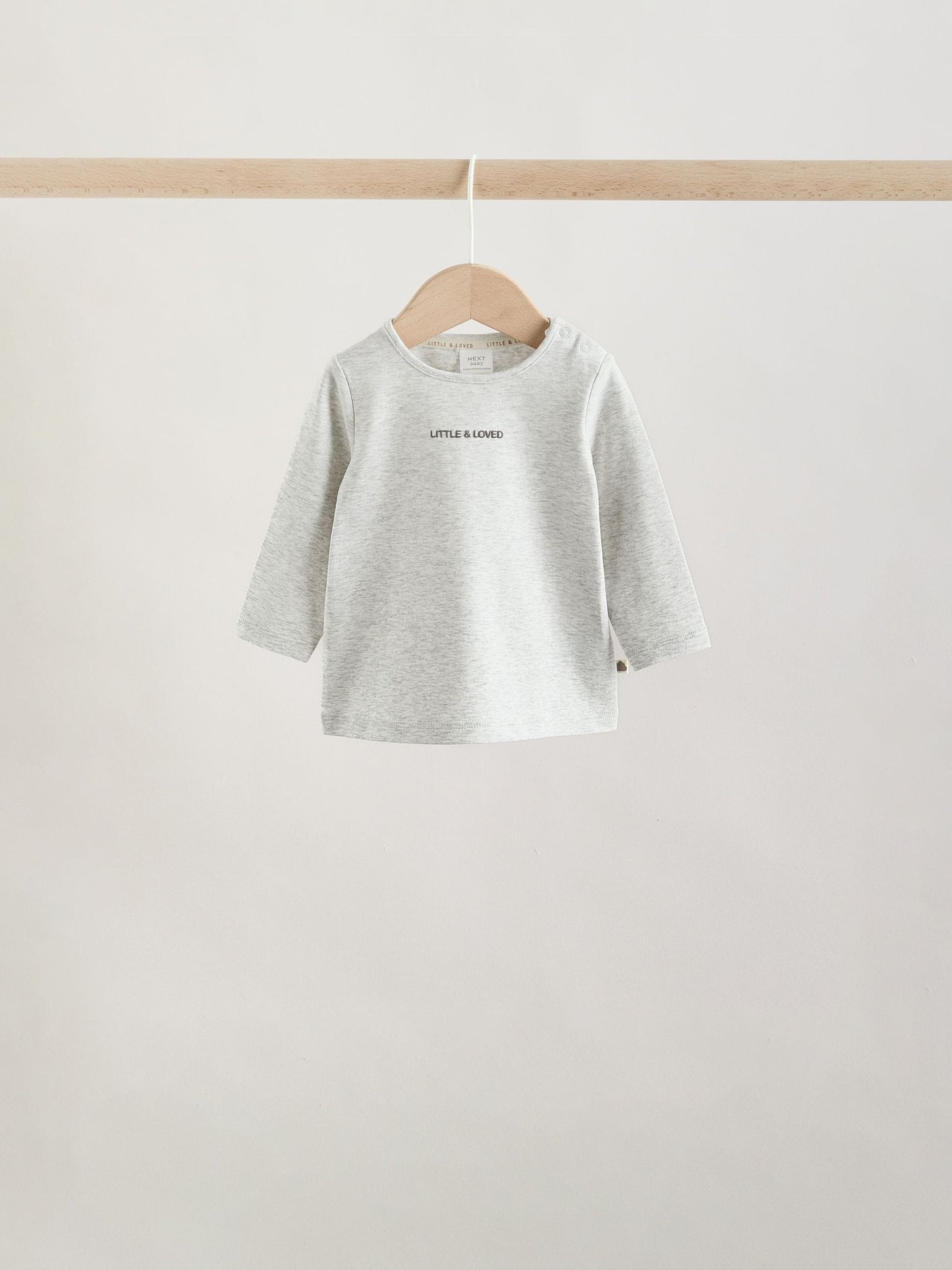 Neutral/Grey Long Sleeve Baby T-Shirts 3 Pack (0mths-2yrs) image 6