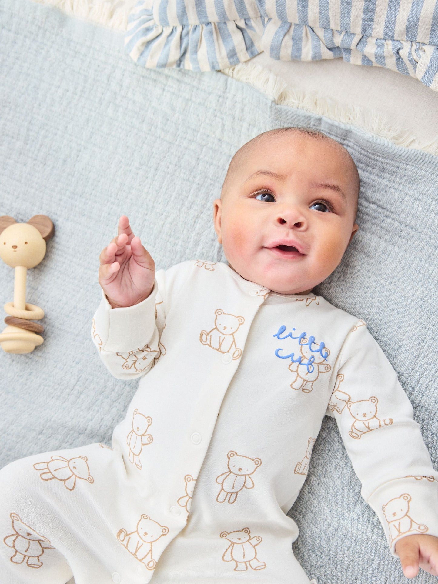 Blue/Ecru Bear Baby Sleepsuits 3 Pack (0-2yrs) image 3