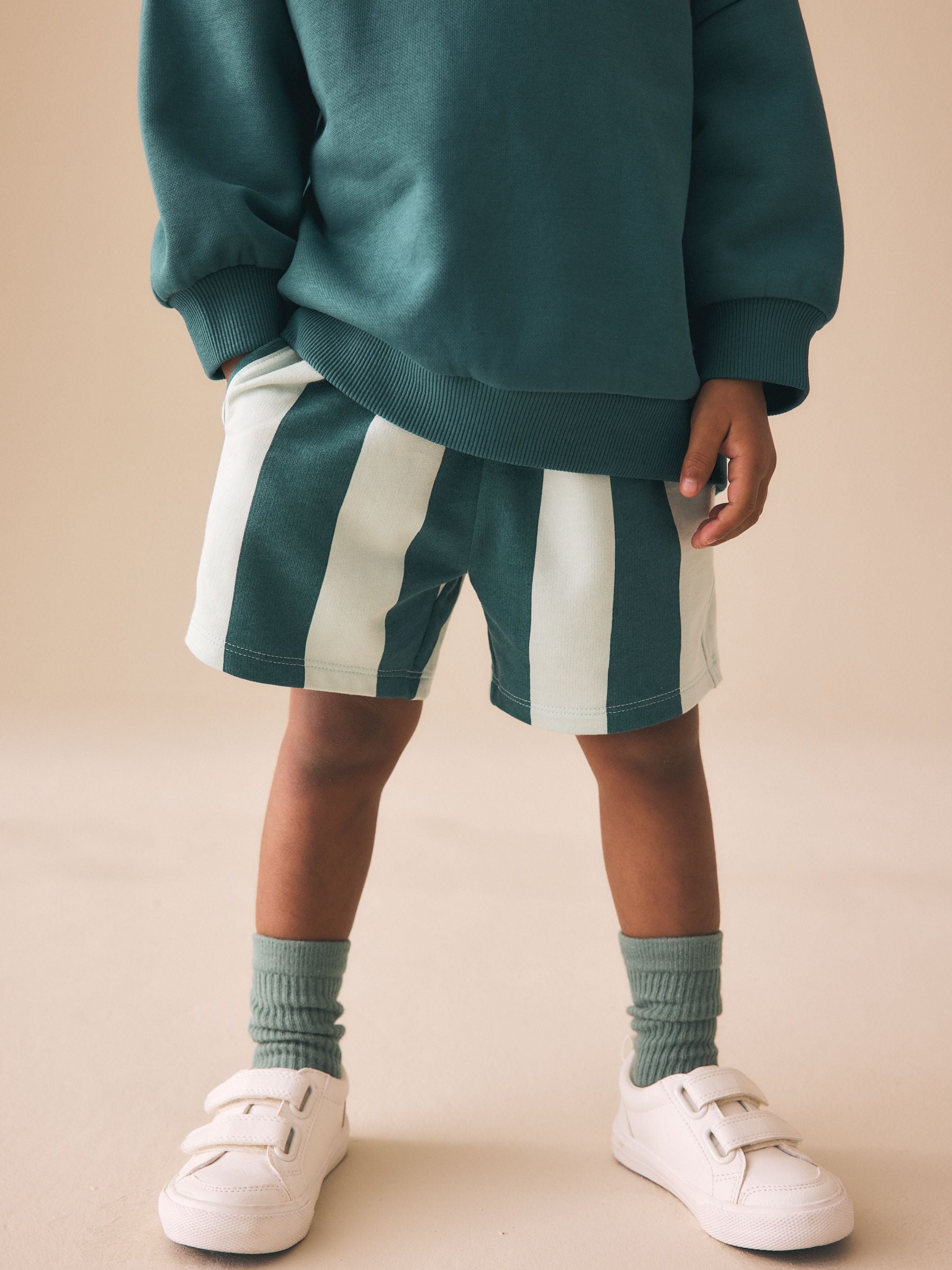 Dark Green Crew Neck Sweatshirt and Shorts Set (3mths-7yrs) (3mths-7yrs) image 3
