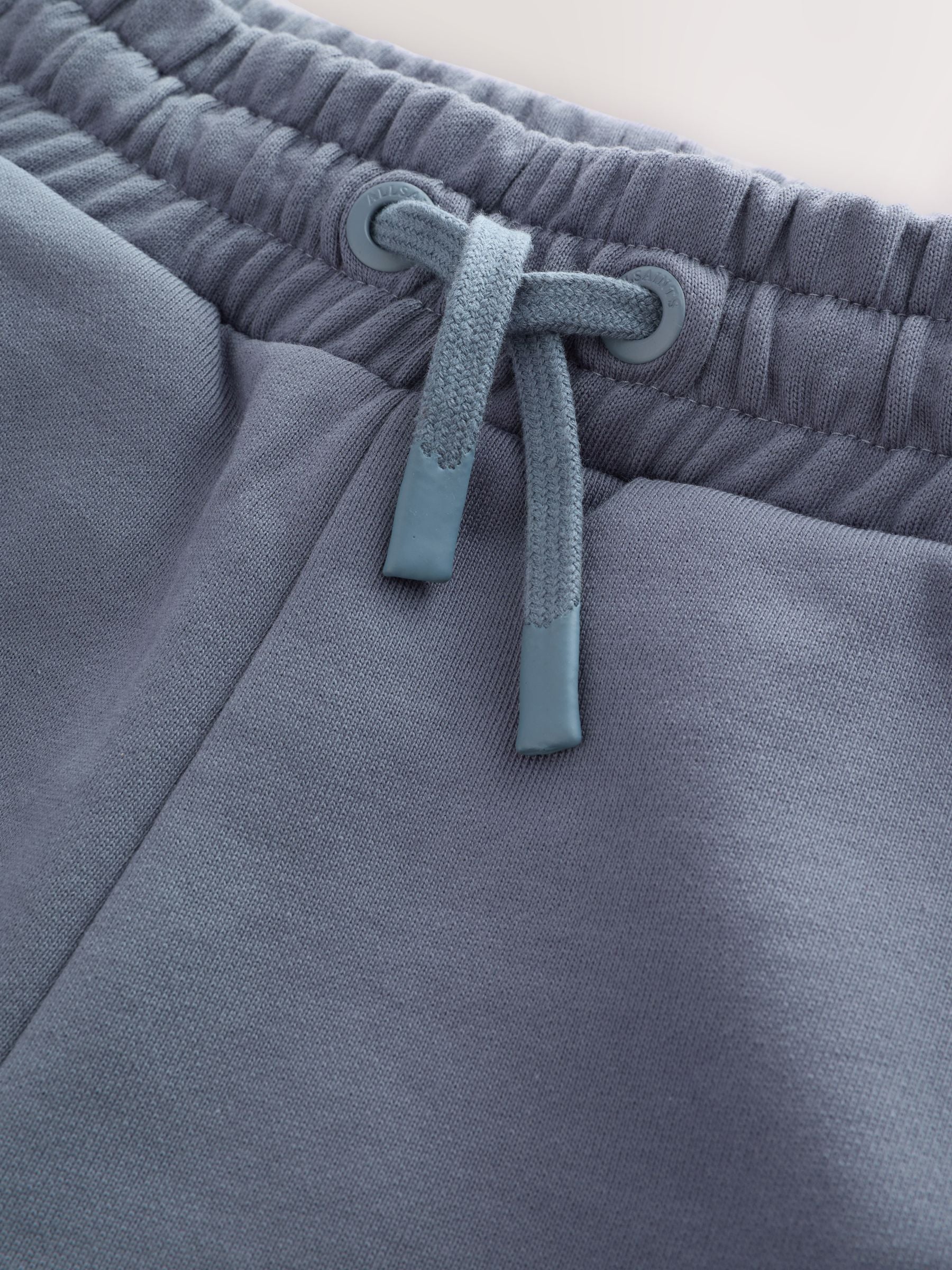 Dsiney Kidz - smALLSAINTS Mid Blue Underground Sweat Shorts image 9