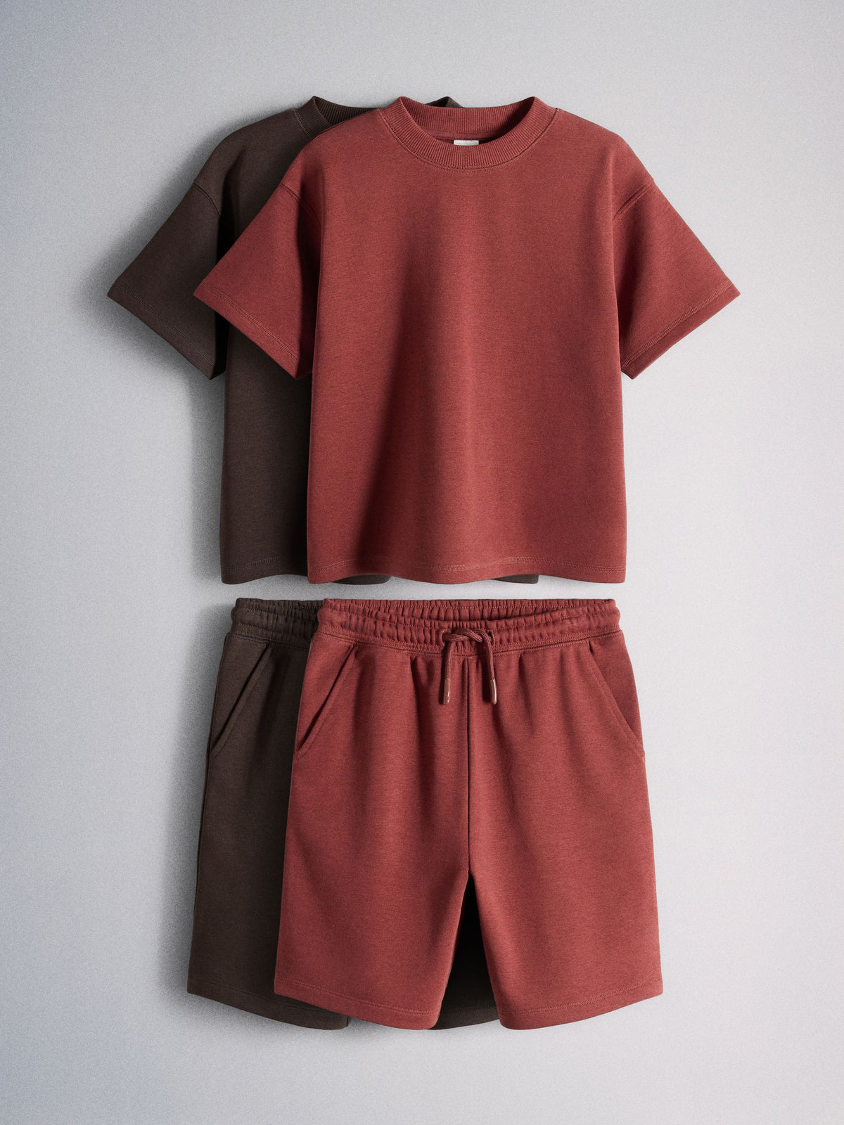 Dsiney Kidz - The Set 2 Pack Cotton Jersey Short Sleeve T-Shirt and Short Sets Brown/Red image 1