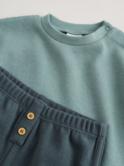 Green Long Sleeve Top and Shorts Baby Set (0mths-2yrs) image 7