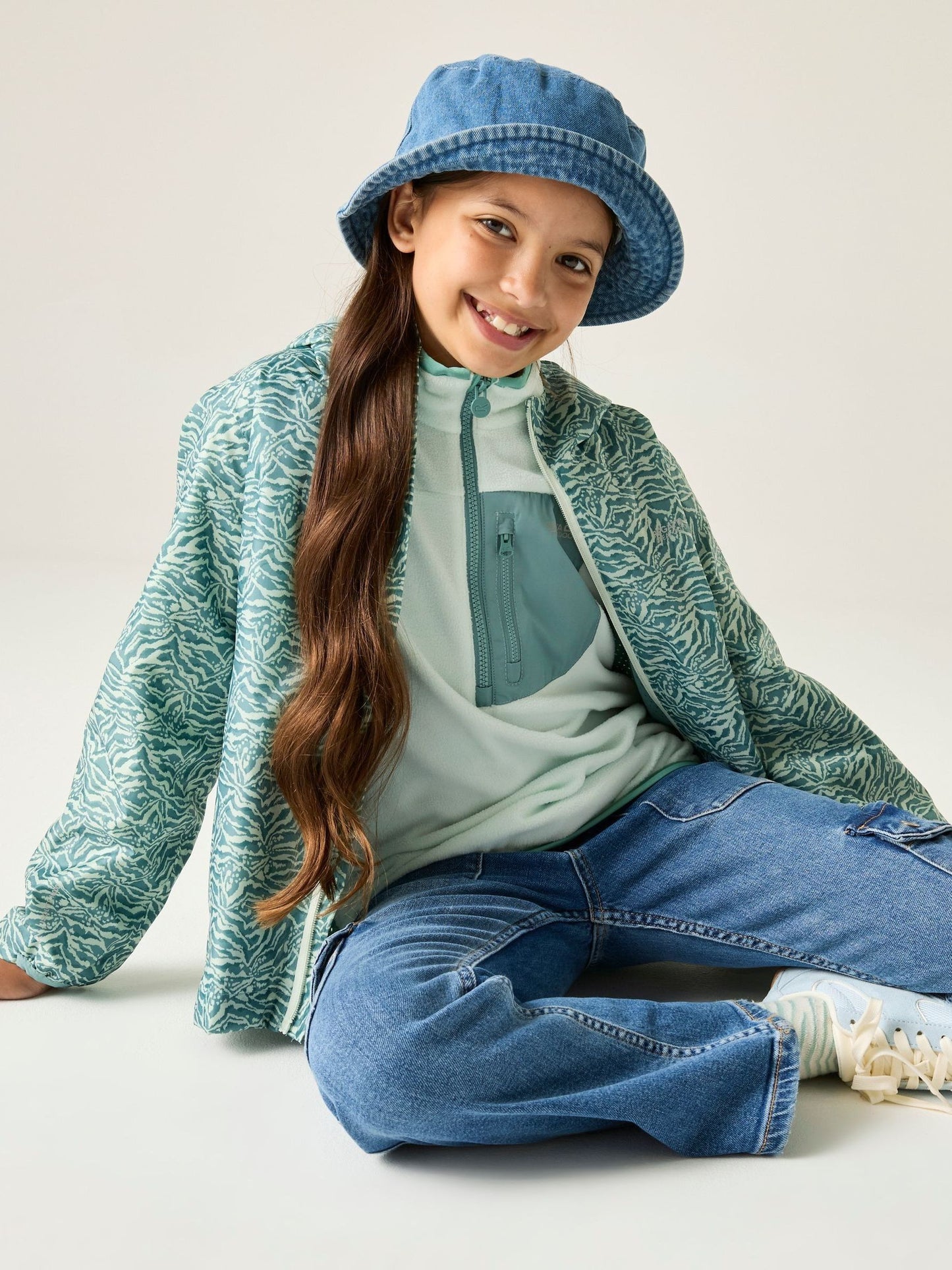 Dsiney Kidz - Regatta Blue Junior Waterproof Printed Lever II Jacket image 2