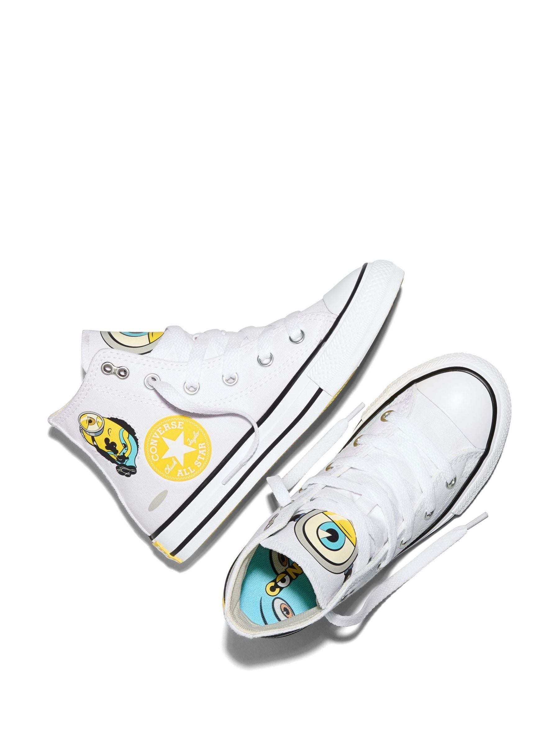 Dsiney Kidz - Converse White Minion Classic Hightop Trainers image 1