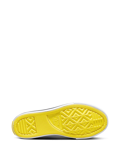 Dsiney Kidz - Converse White Minion Classic Hightop Trainers image 7