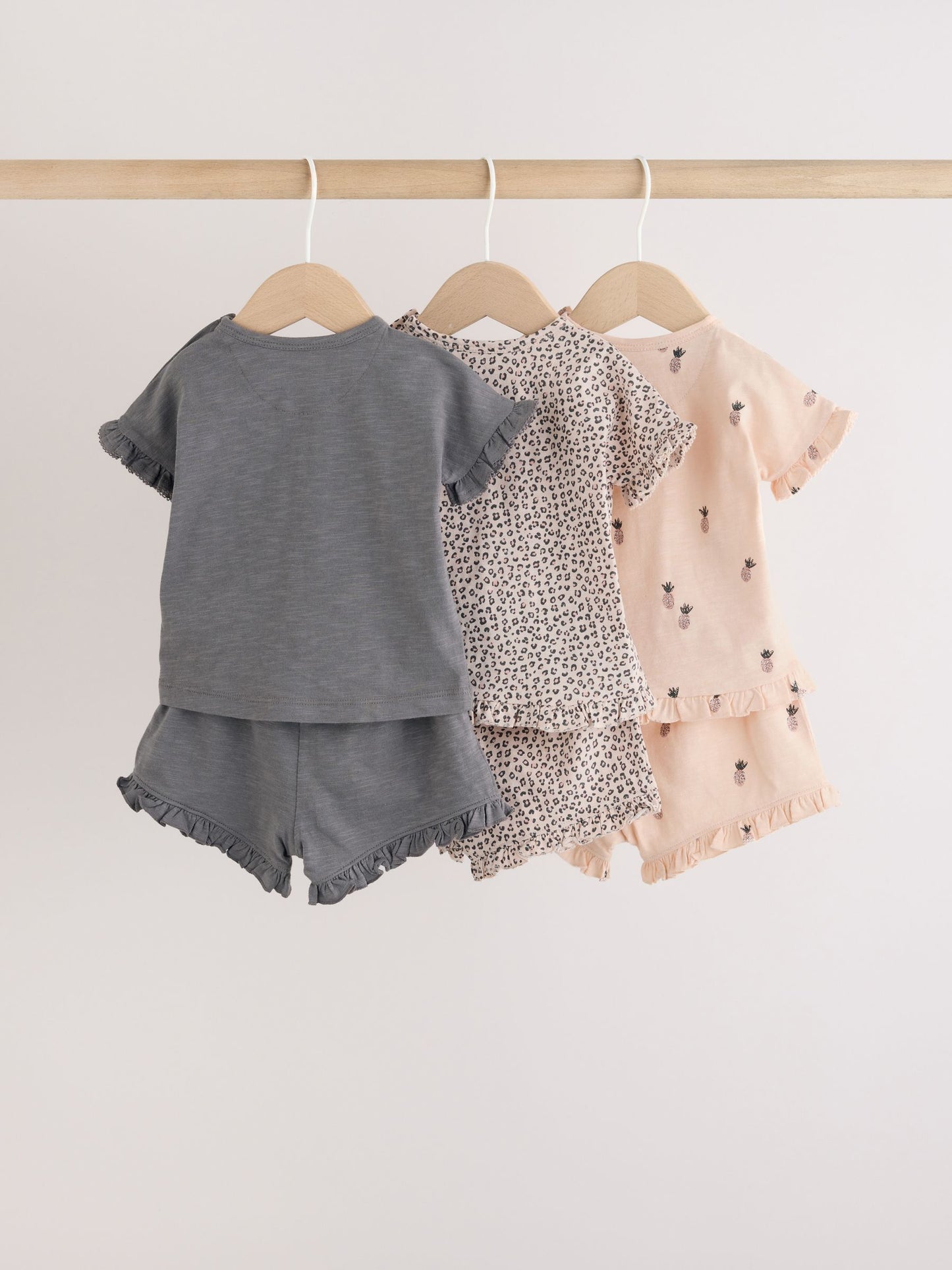 Monochrome Flower Short Sleeve Top and Shorts Baby Set 6 Piece (0mths-2yrs) image 2