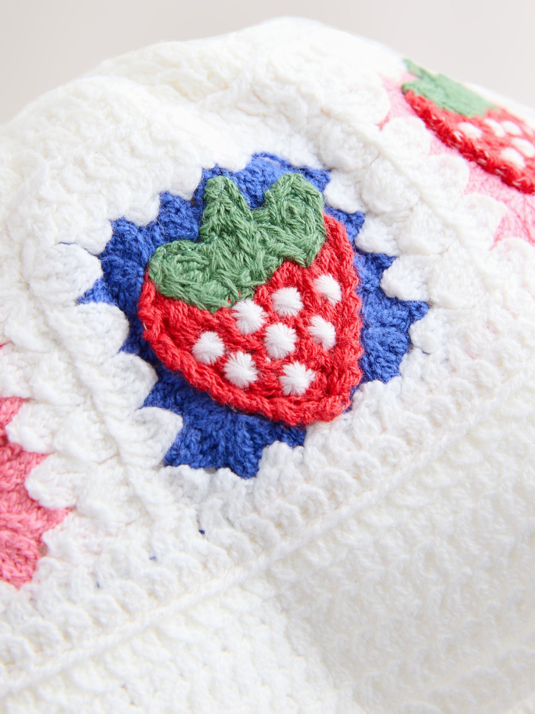 Crochet Knitted Baby Bucket Hat image 3