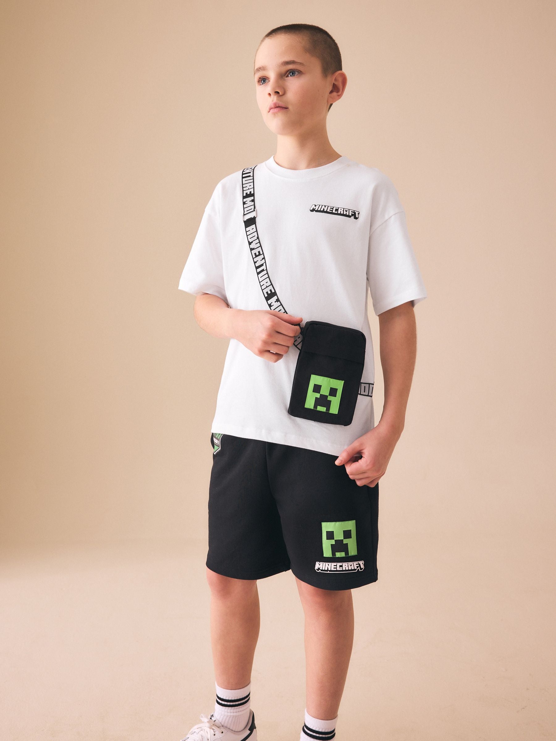 Dsiney Kidz - White/Black Minecraft Bag T-Shirt and Shorts Set (3-16yrs) image 1
