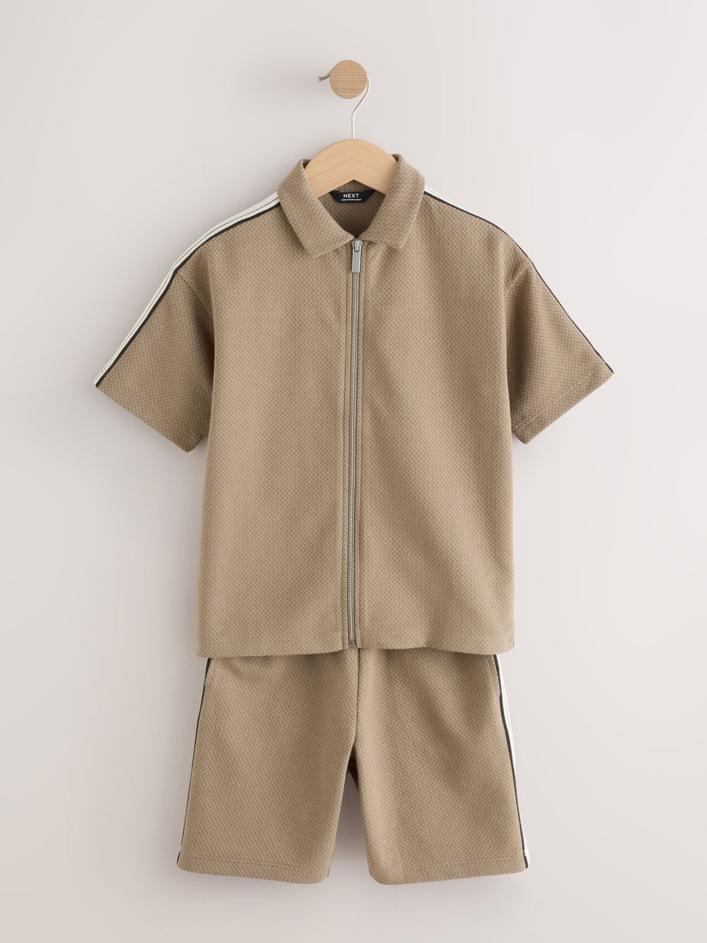 Dsiney Kidz - Tan Brown Short Sleeve Zip Through Polo Shirt & Shorts Set (3-16yrs) image 5