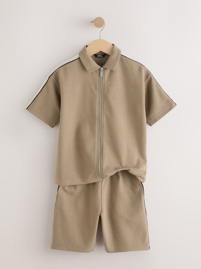 Dsiney Kidz - Tan Brown Short Sleeve Zip Through Polo Shirt & Shorts Set (3-16yrs) image 6