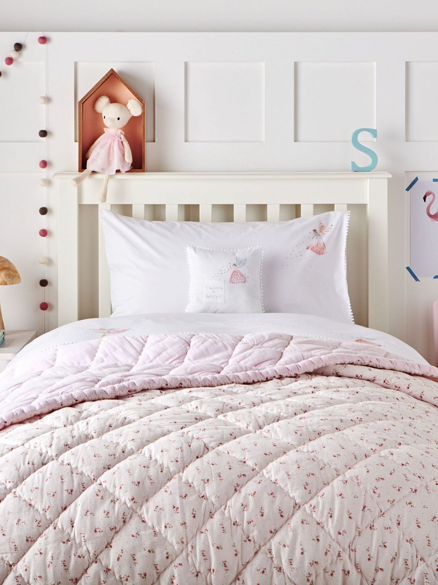 The White Company White Reversible Floral Quilt Cot Bed image 1