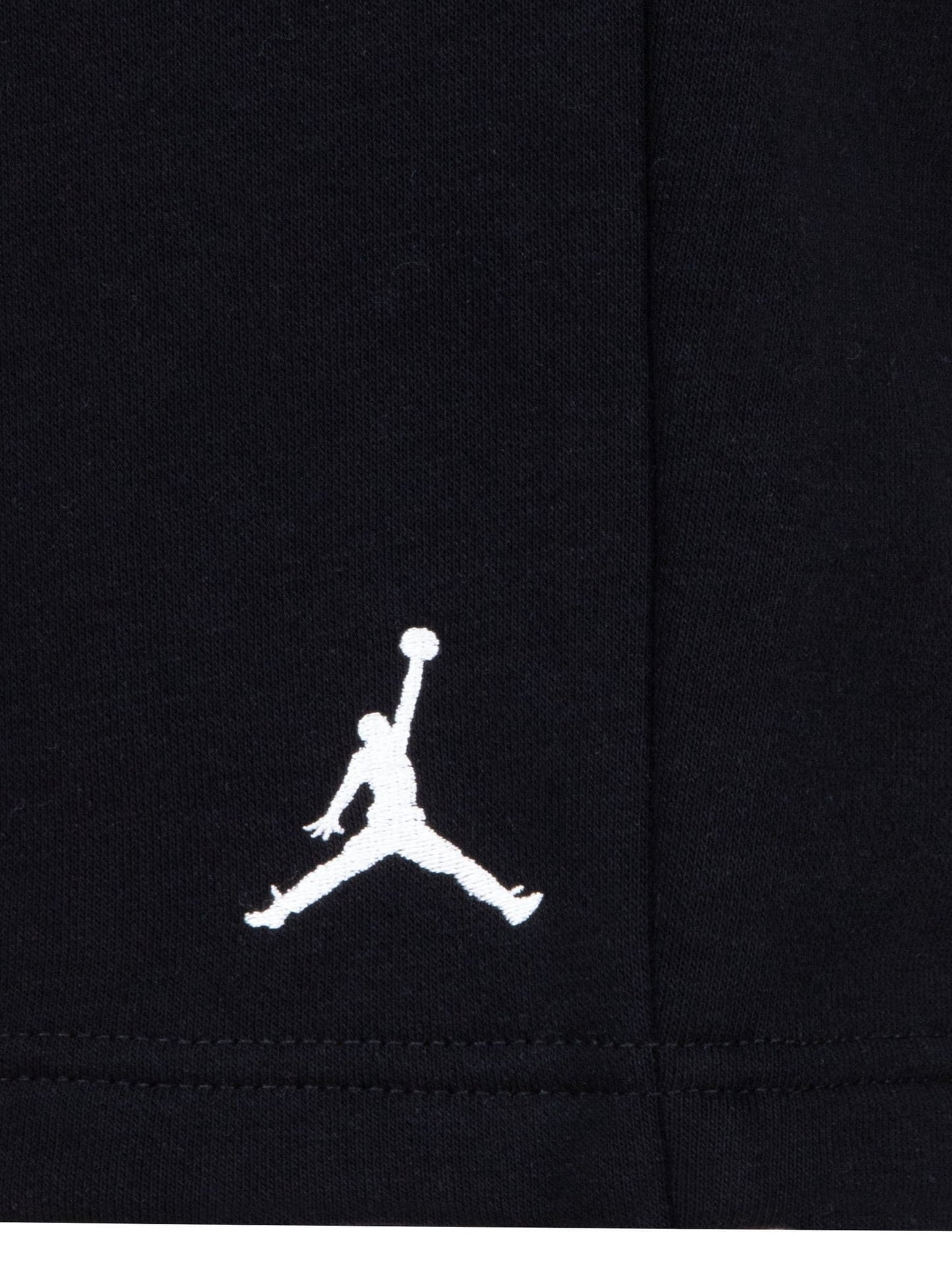 Dsiney Kidz - Jordan Black Brooklyn Fleece Essentials Shorts image 3
