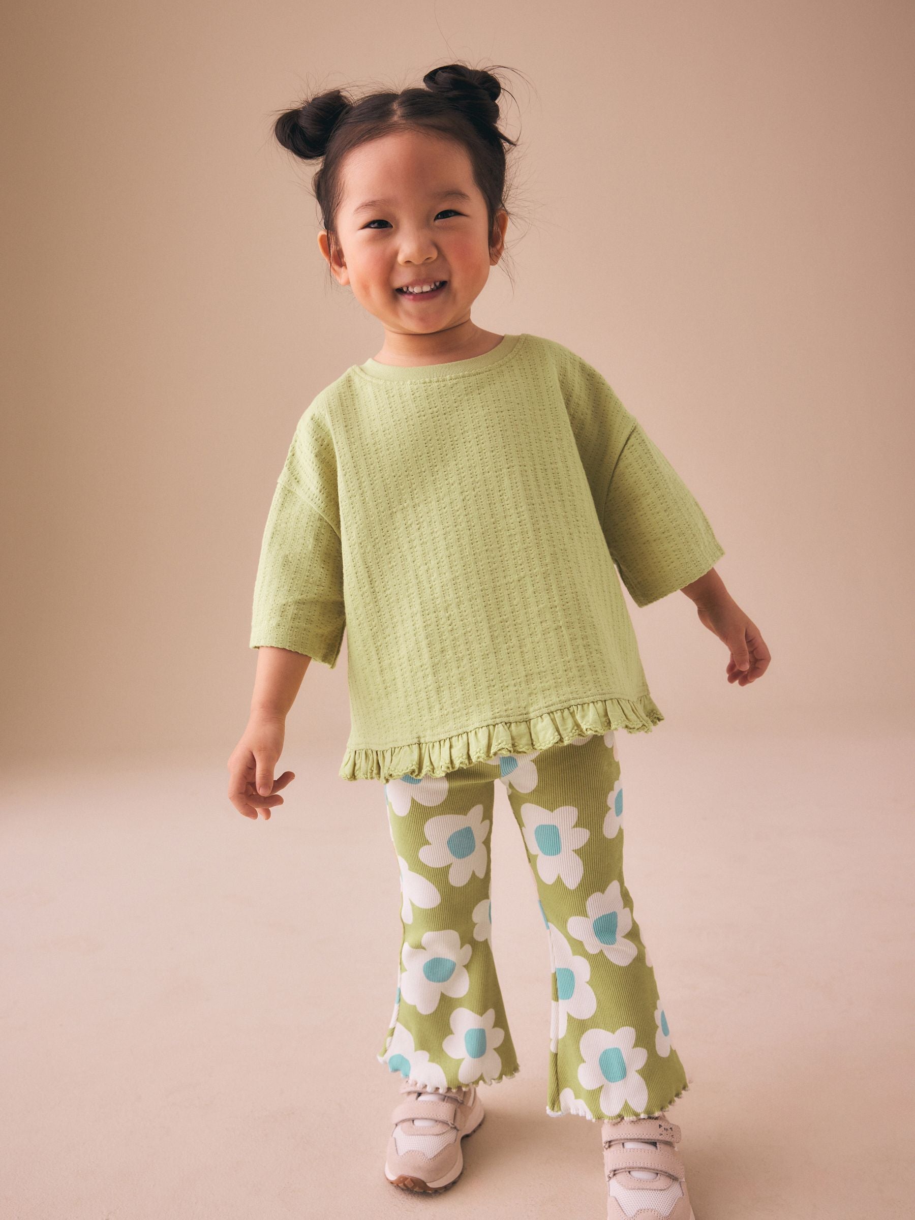 Green Stampy Flower Short Sleeve Top and Flare Set (3mths-7yrs) image 1