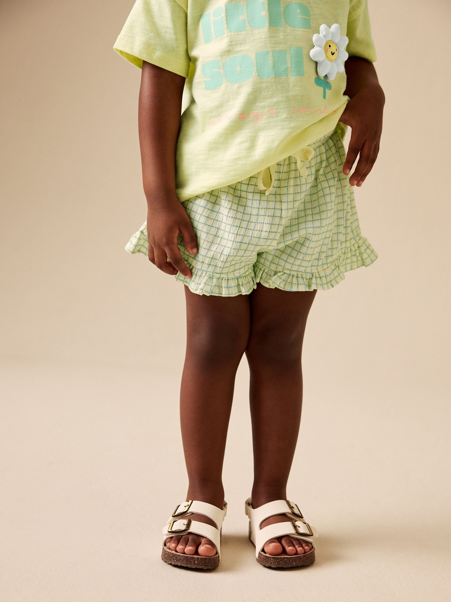 Dsiney Kidz - Lime Green Flower Short Sleeve T-Shirt and Shorts Set (3mths-7yrs) image 2