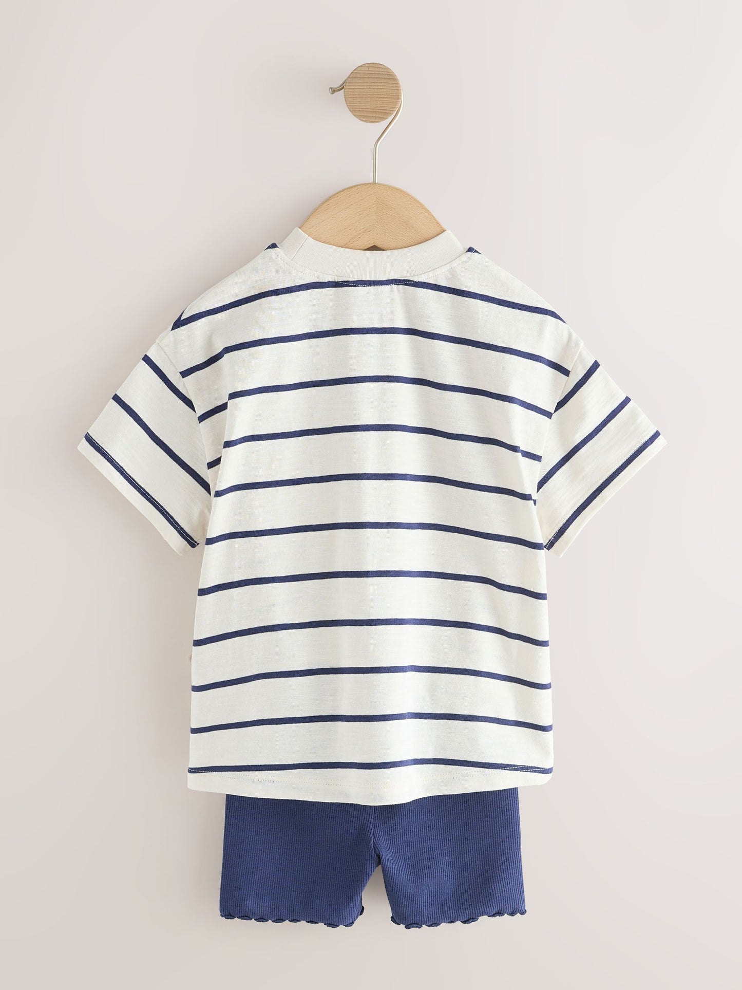 Blue/Ecru Short Sleeve T Shirt and Cycle Shorts Set (3mths-7yrs) image 8