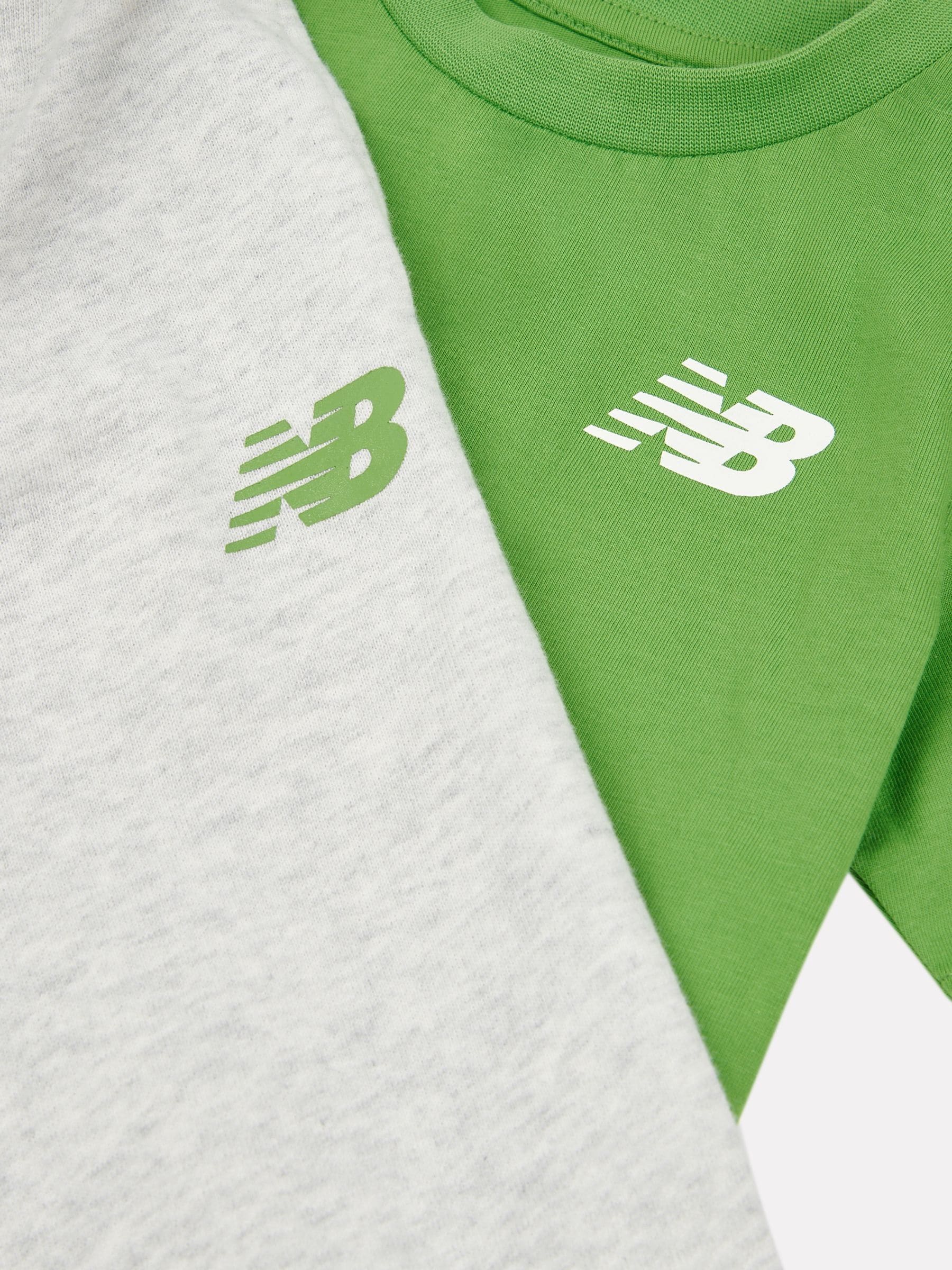 New Balance Green 327 Multi Graphic T-Shirt & FT Joggers Set image 3