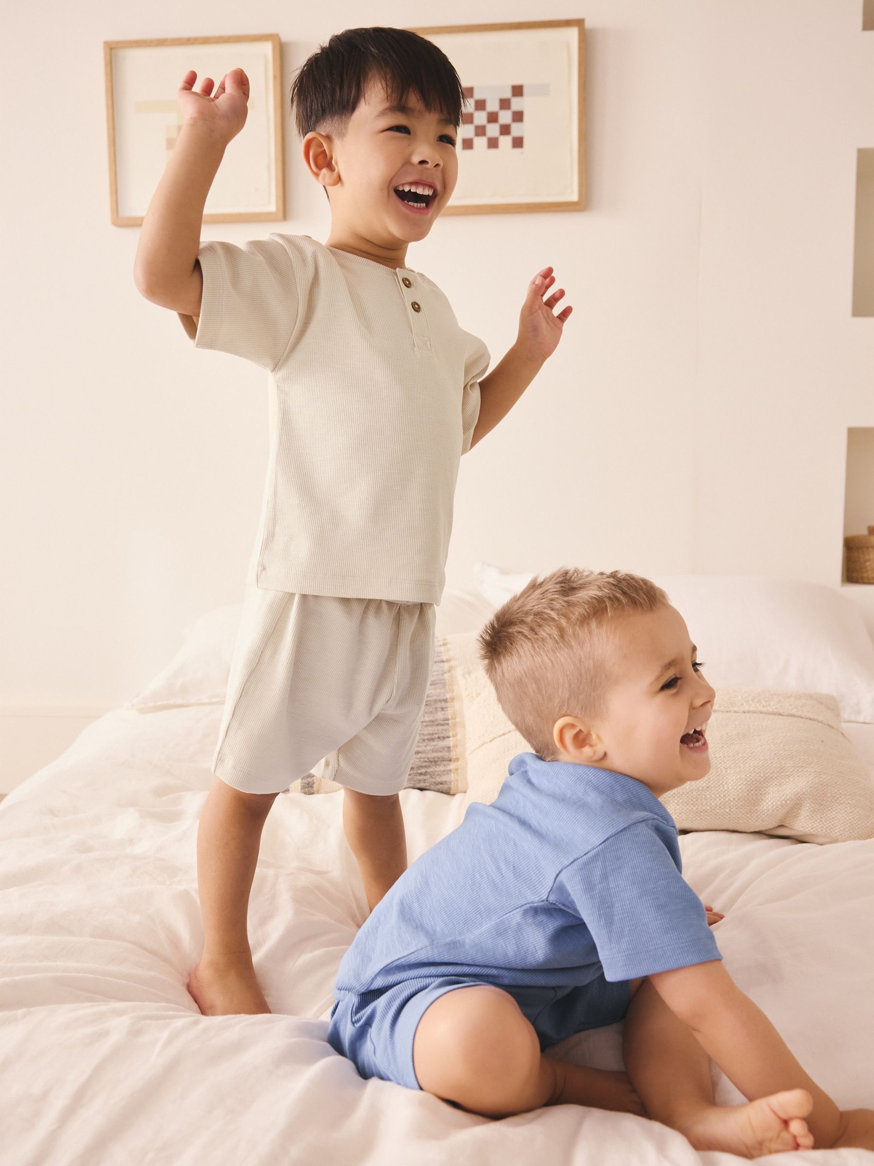 Blue/Neutral Plain Short Pyjamas 3 Pack (9mths-10yrs) image 6