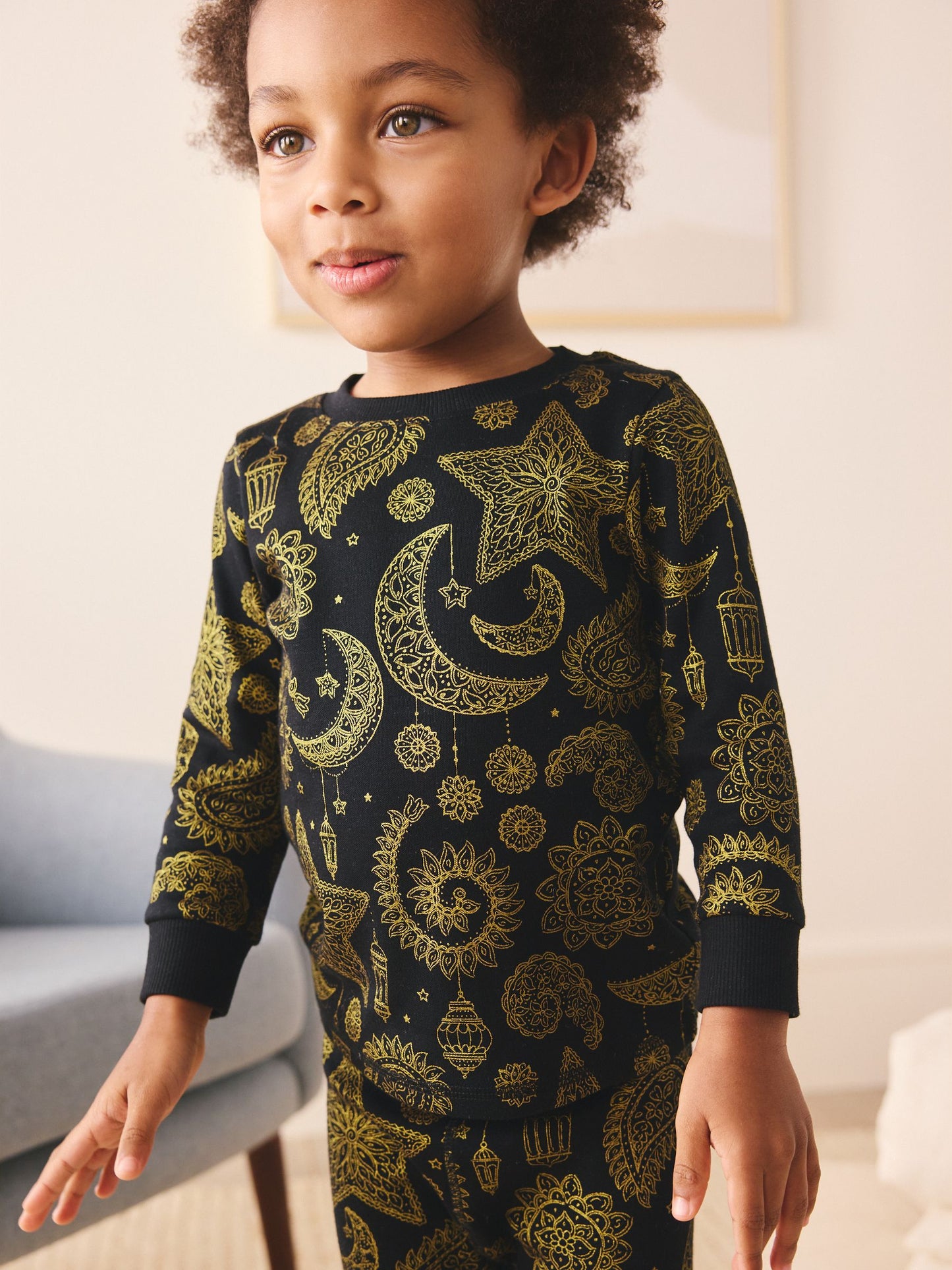 Black/Gold Snuggle Fit Pyjamas (9mths-12yrs) image 4