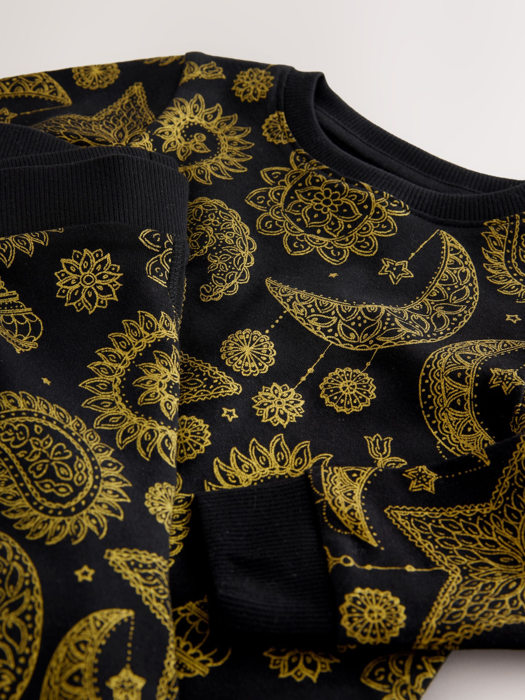 Black/Gold Snuggle Fit Pyjamas (9mths-12yrs) image 8