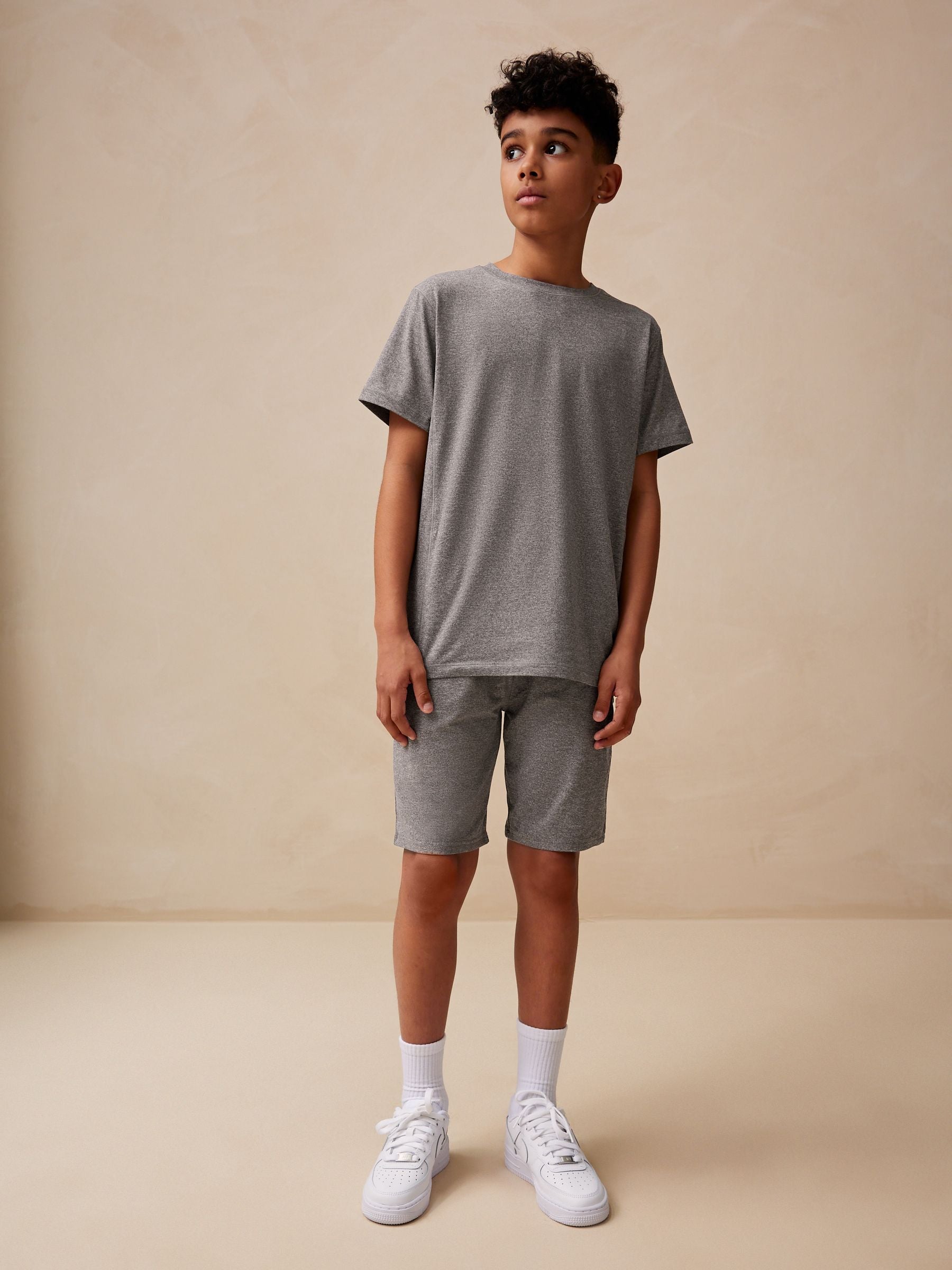 Dsiney Kidz - Grey Sports T-Shirt and Shorts Set (3-16yrs) image 1