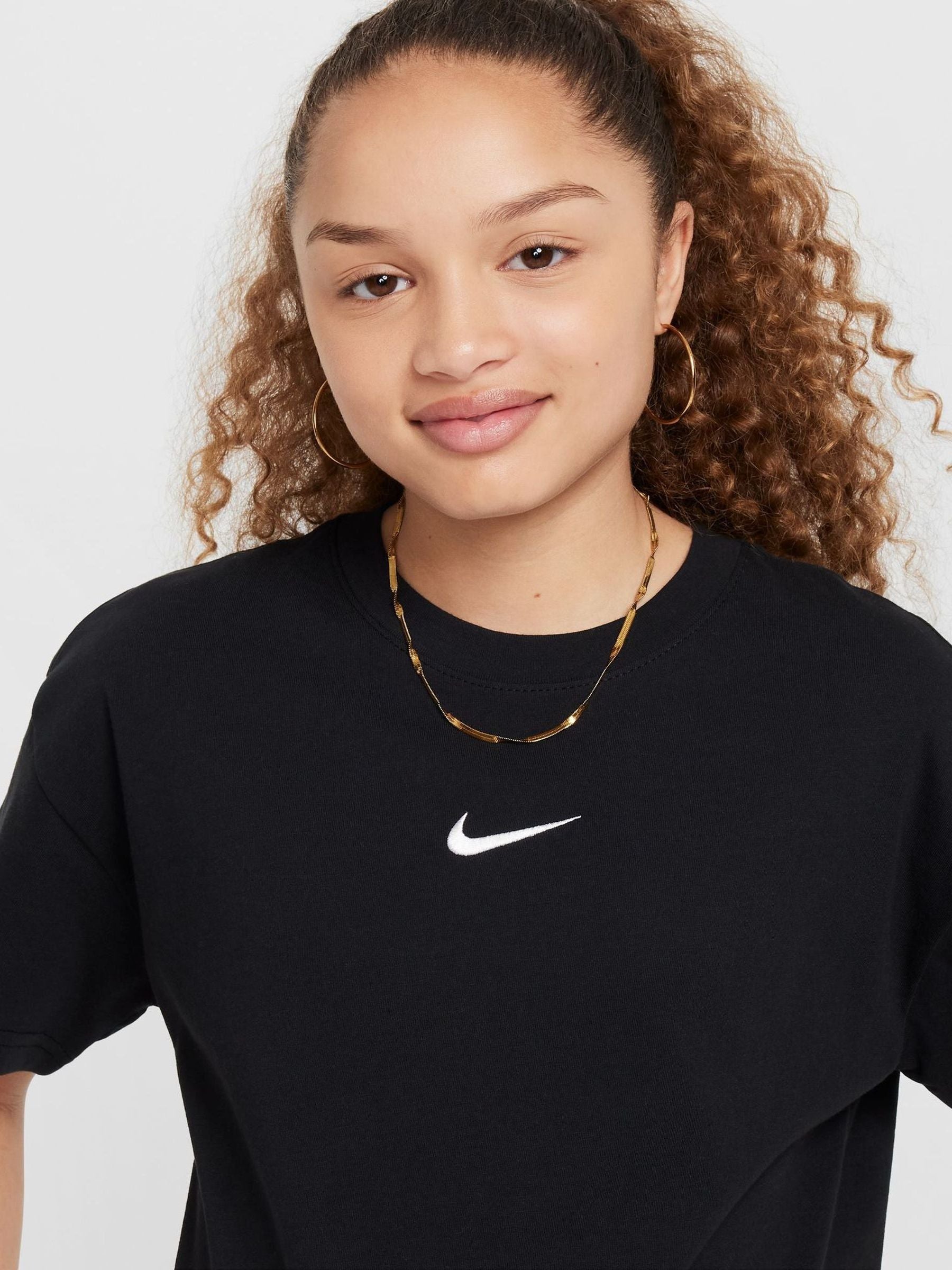 Dsiney Kidz - Nike Black Sportswear T-Shirt image 4