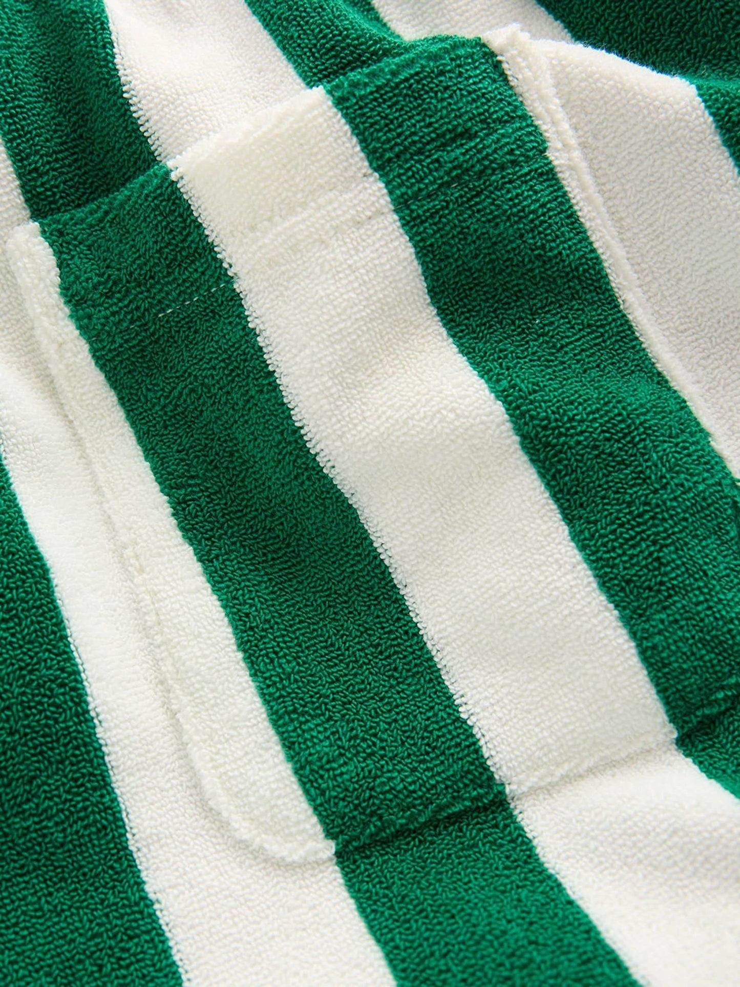 Dsiney Kidz - Boden Green Towelling Shorts image 3
