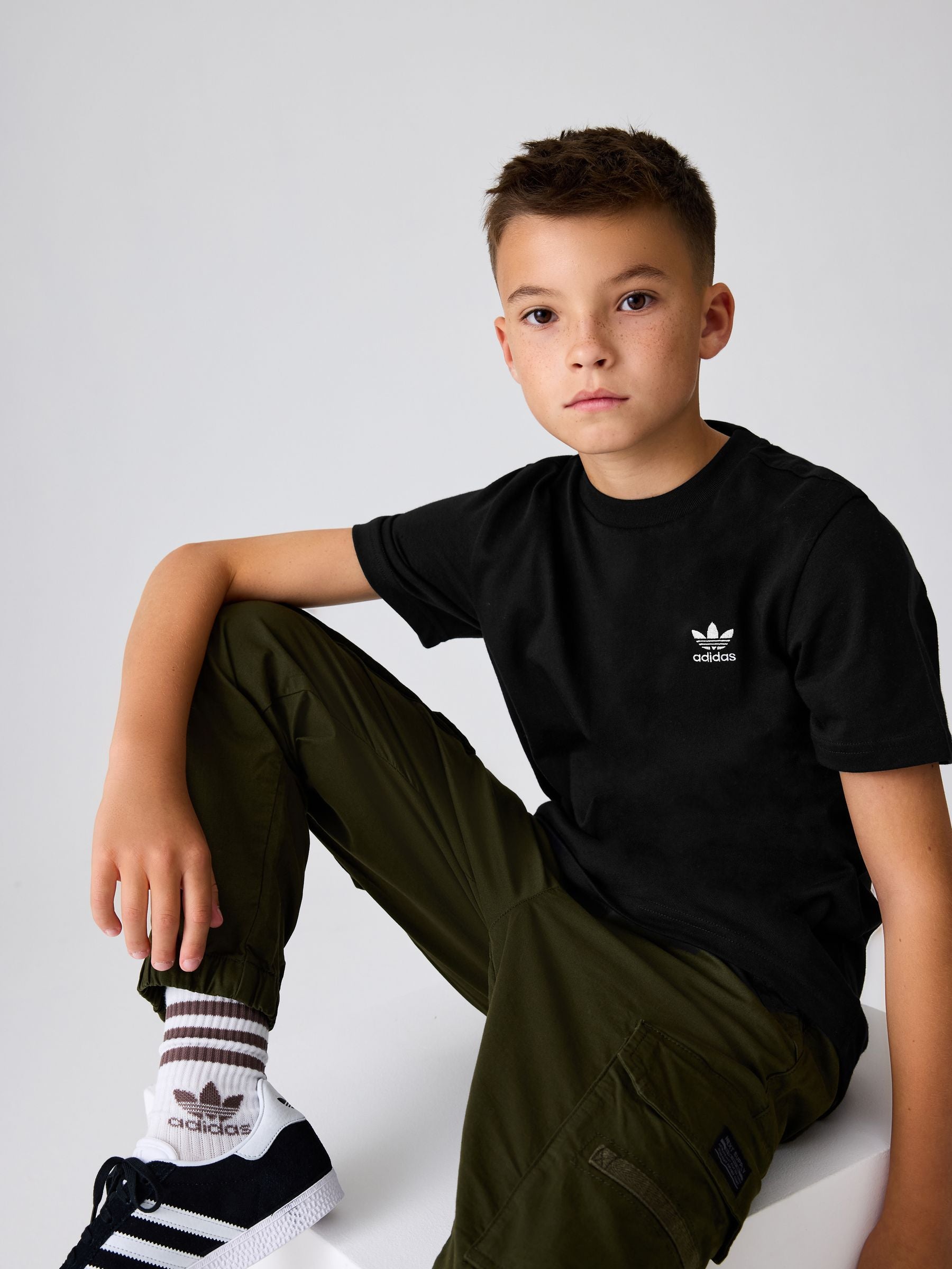 Dsiney Kidz - adidas Originals Black T-Shirt image 4