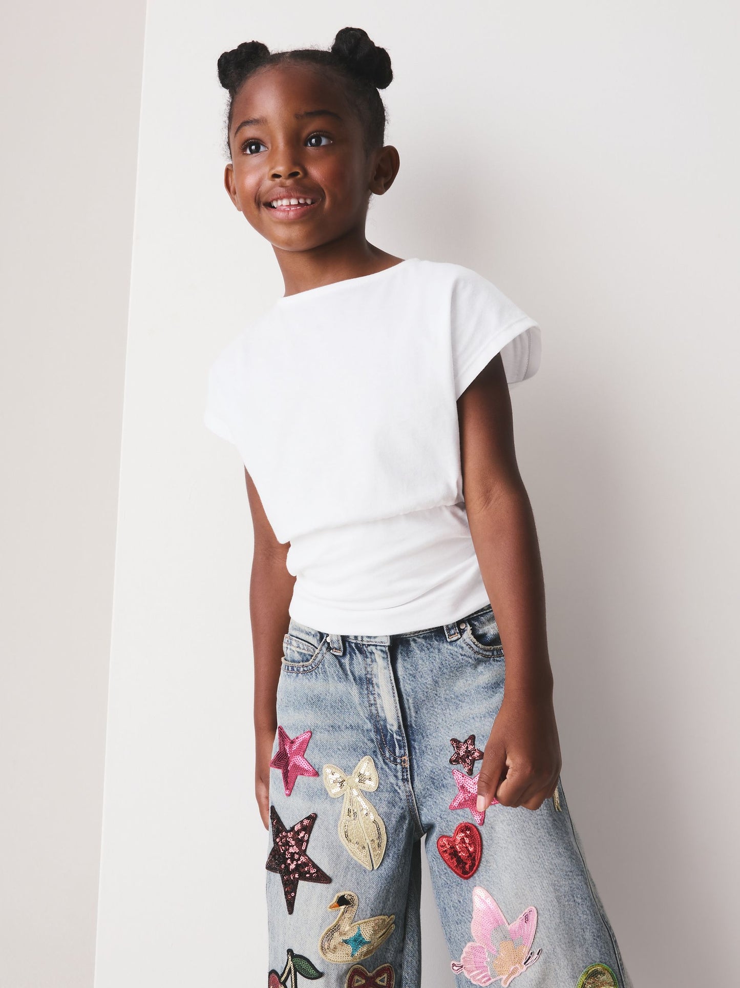 Dsiney Kidz - White Short Sleeve Cinched T-Shirt (3-16yrs) image 1