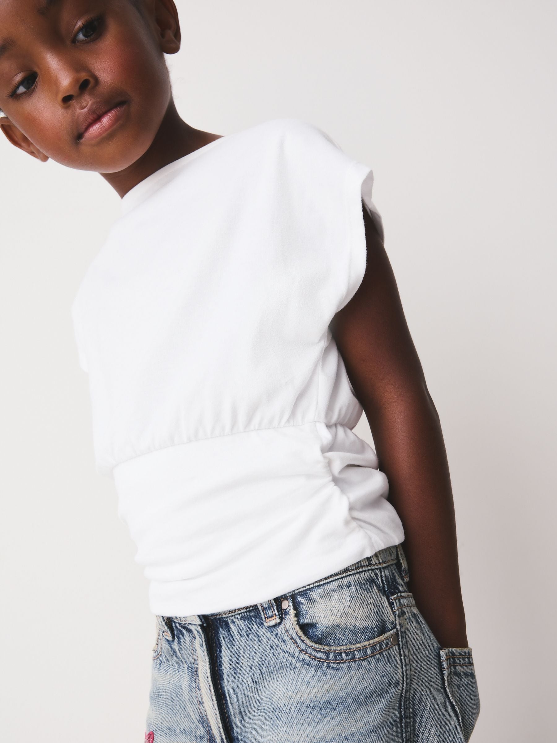 Dsiney Kidz - White Short Sleeve Cinched T-Shirt (3-16yrs) image 4