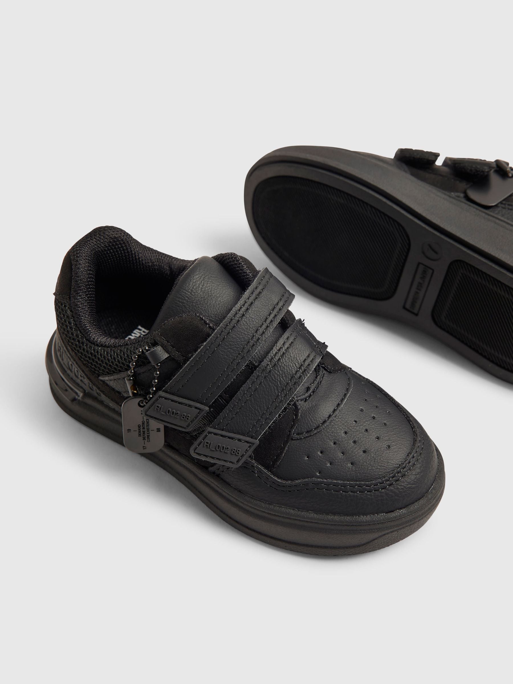 River Island Black Back To School Veltcro Trainers image 3