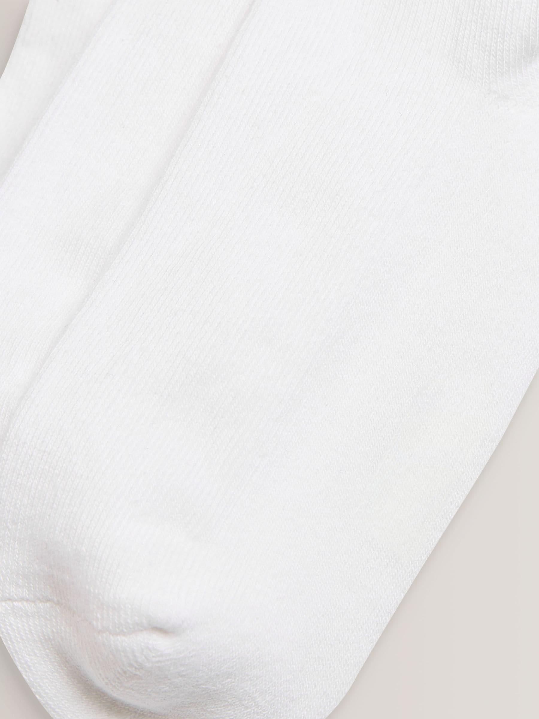 White 5 Pack Cotton Rich Cushioned Sole Ankle Socks image 3