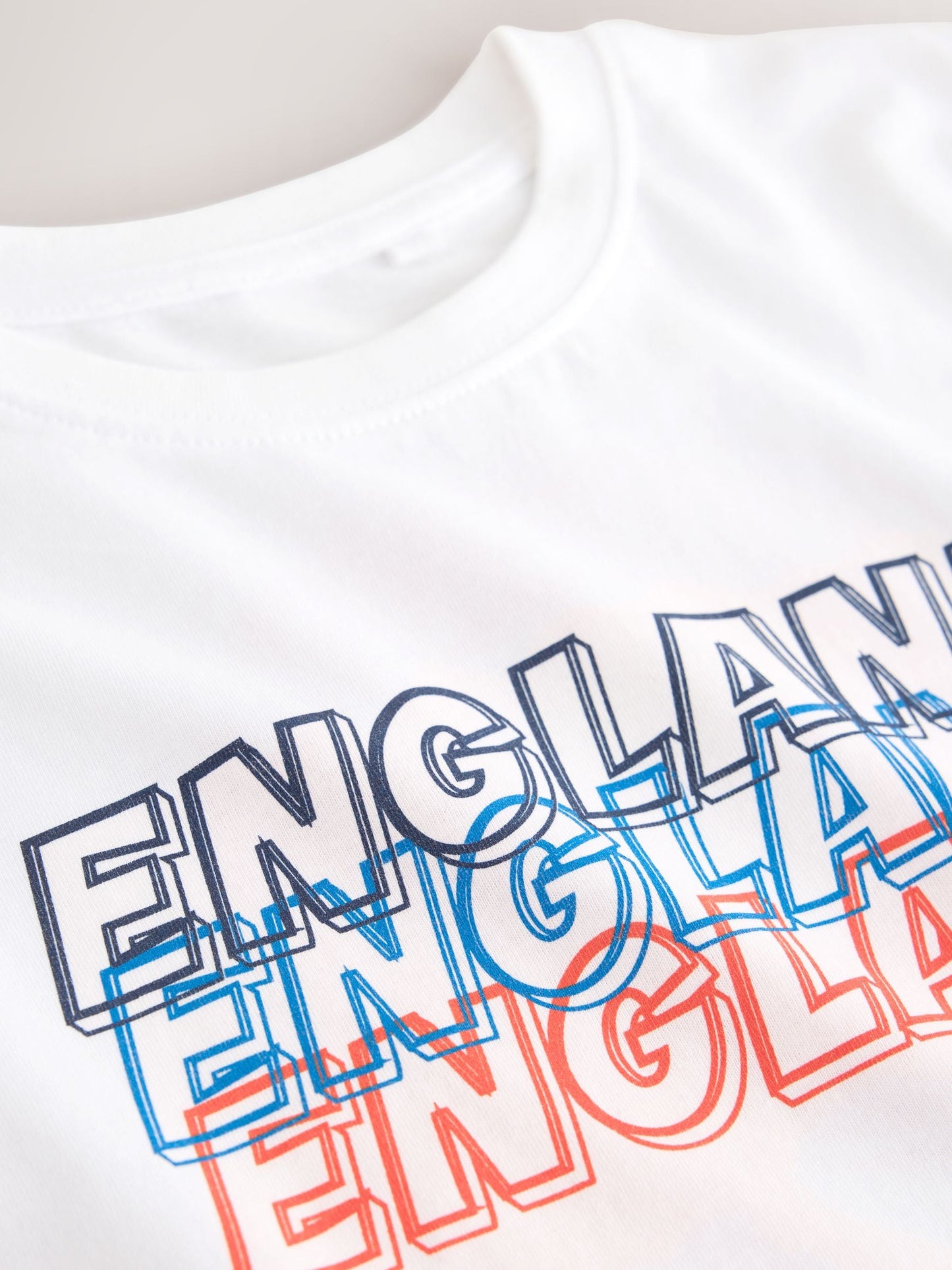Dsiney Kidz - White England Short Sleeve Graphic Football T-Shirt (3-16yrs) image 3