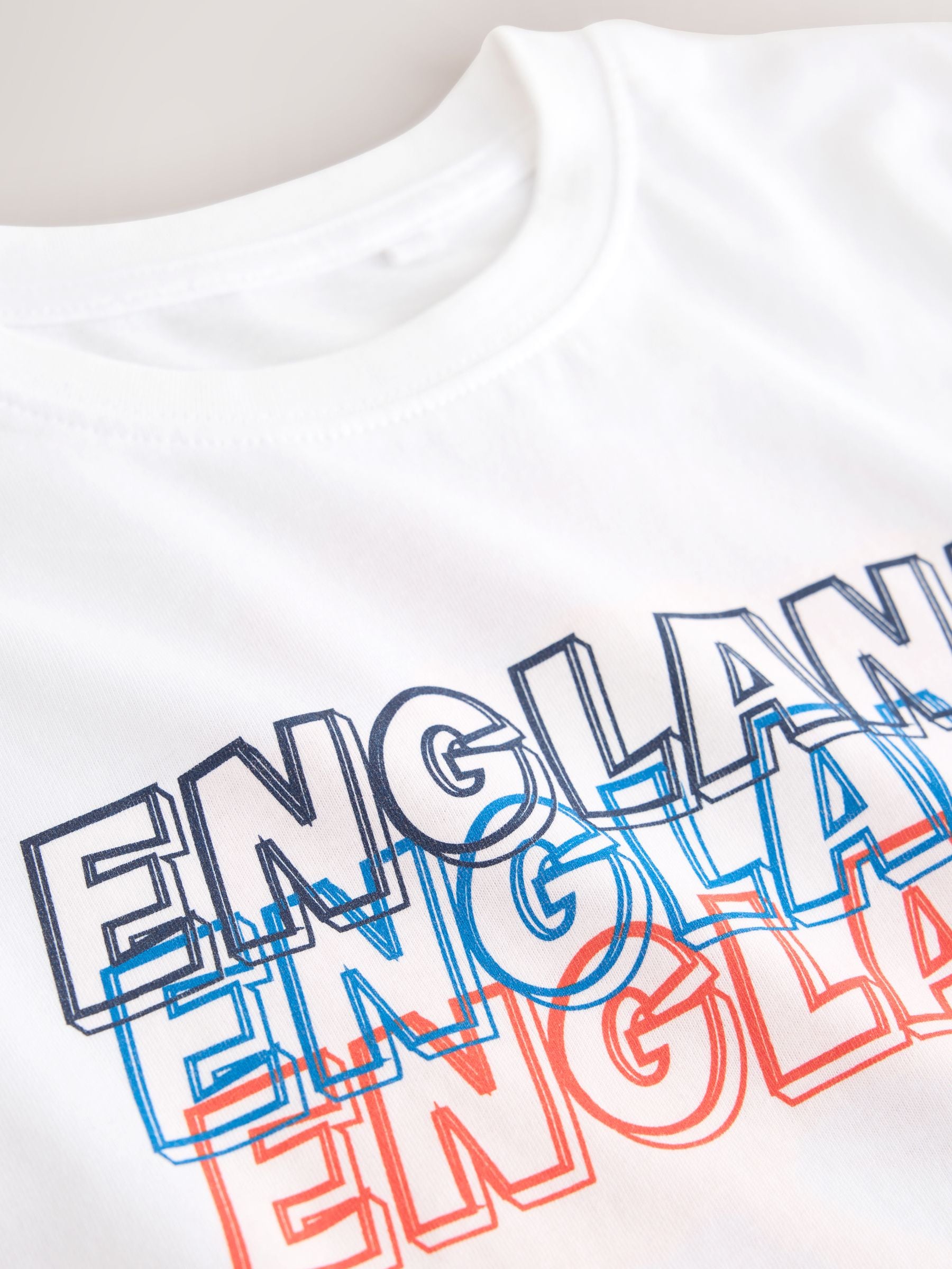 Dsiney Kidz - White England Short Sleeve Graphic Football T-Shirt (3-16yrs) image 3