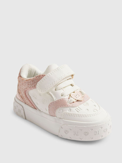 River Island White Veltcro Trainers image 4