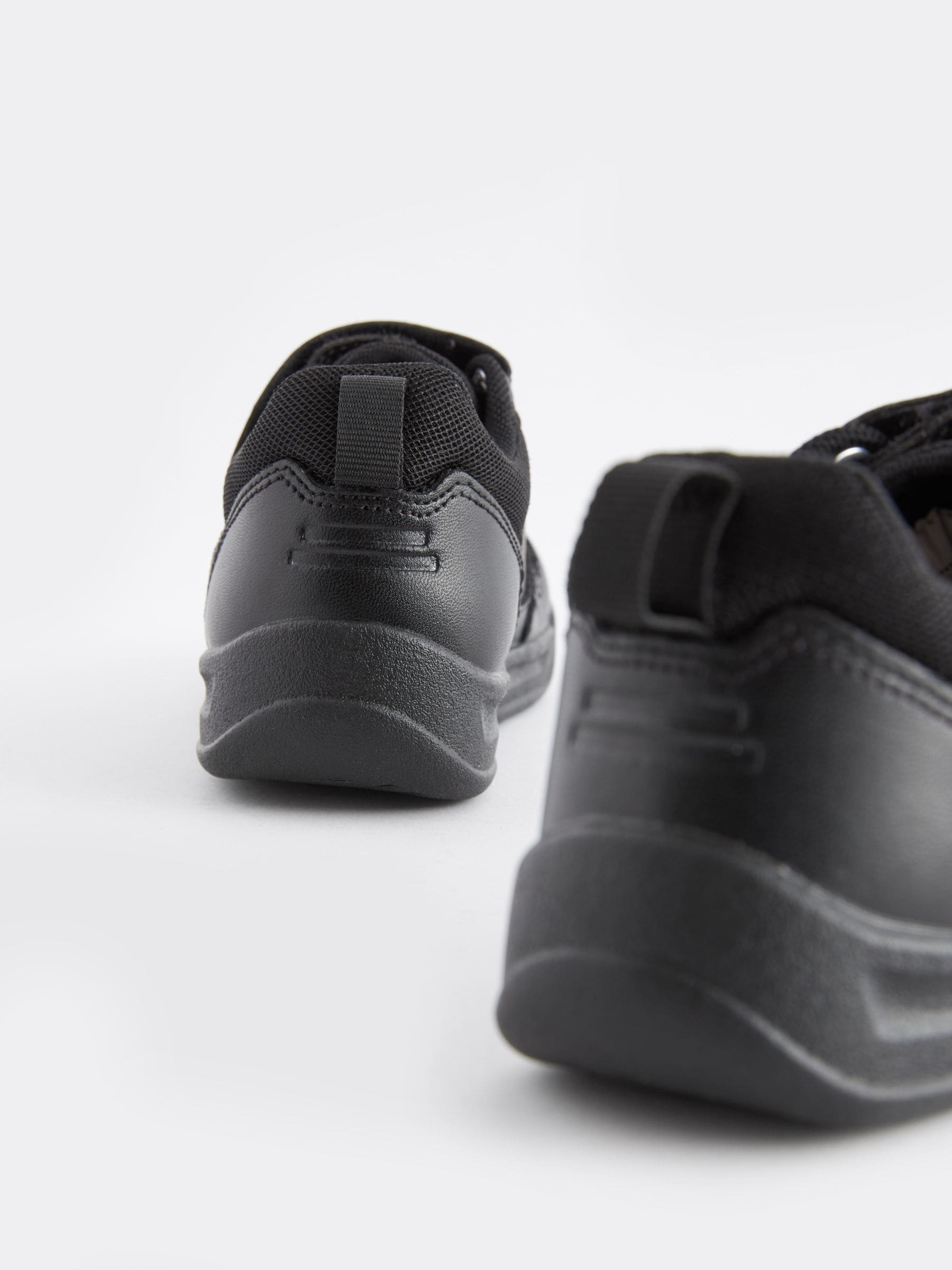 Black Standard Fit (F) Elastic Lace School Trainers image 7