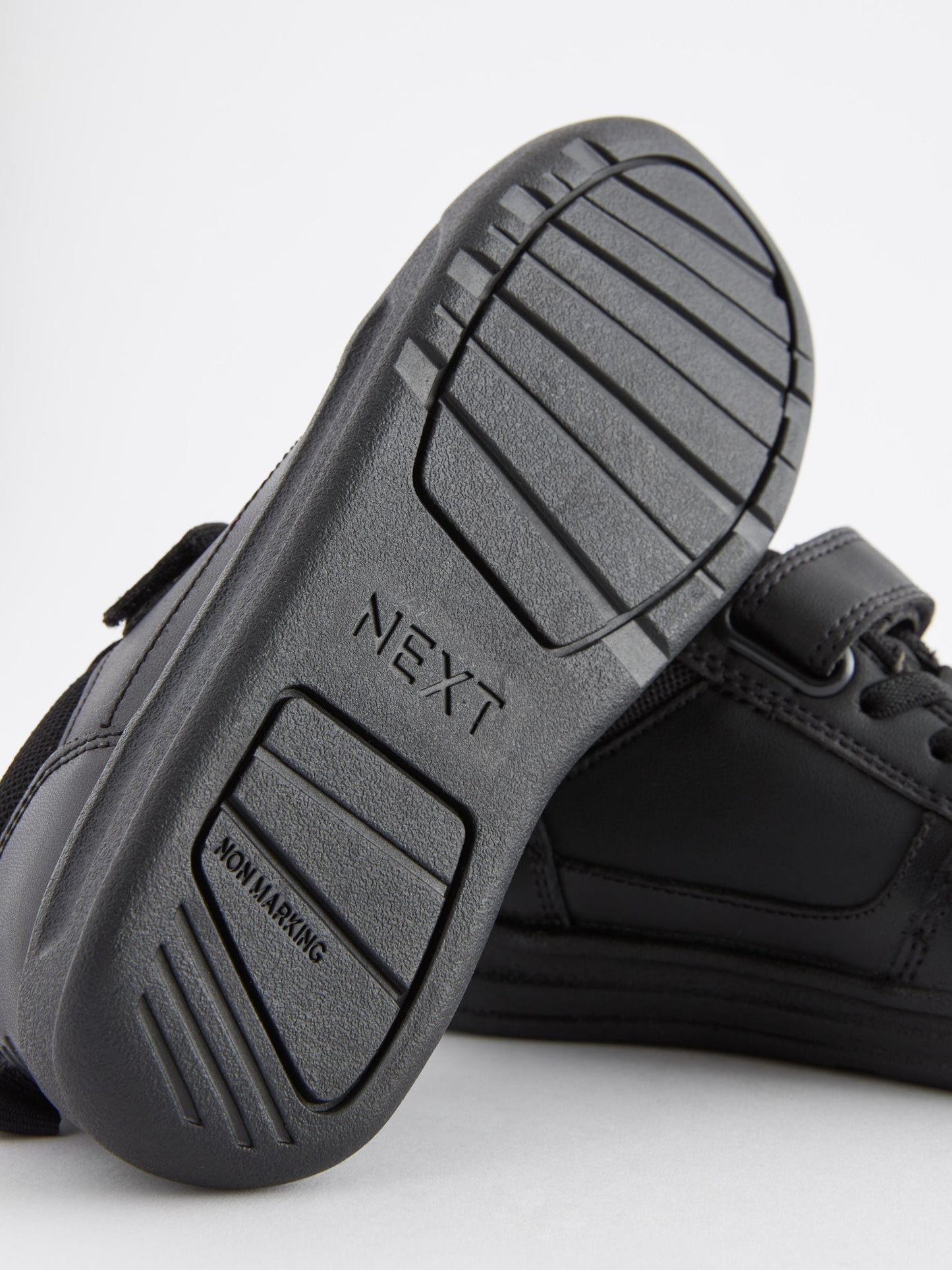 Black Standard Fit (F) Elastic Lace School Trainers image 8
