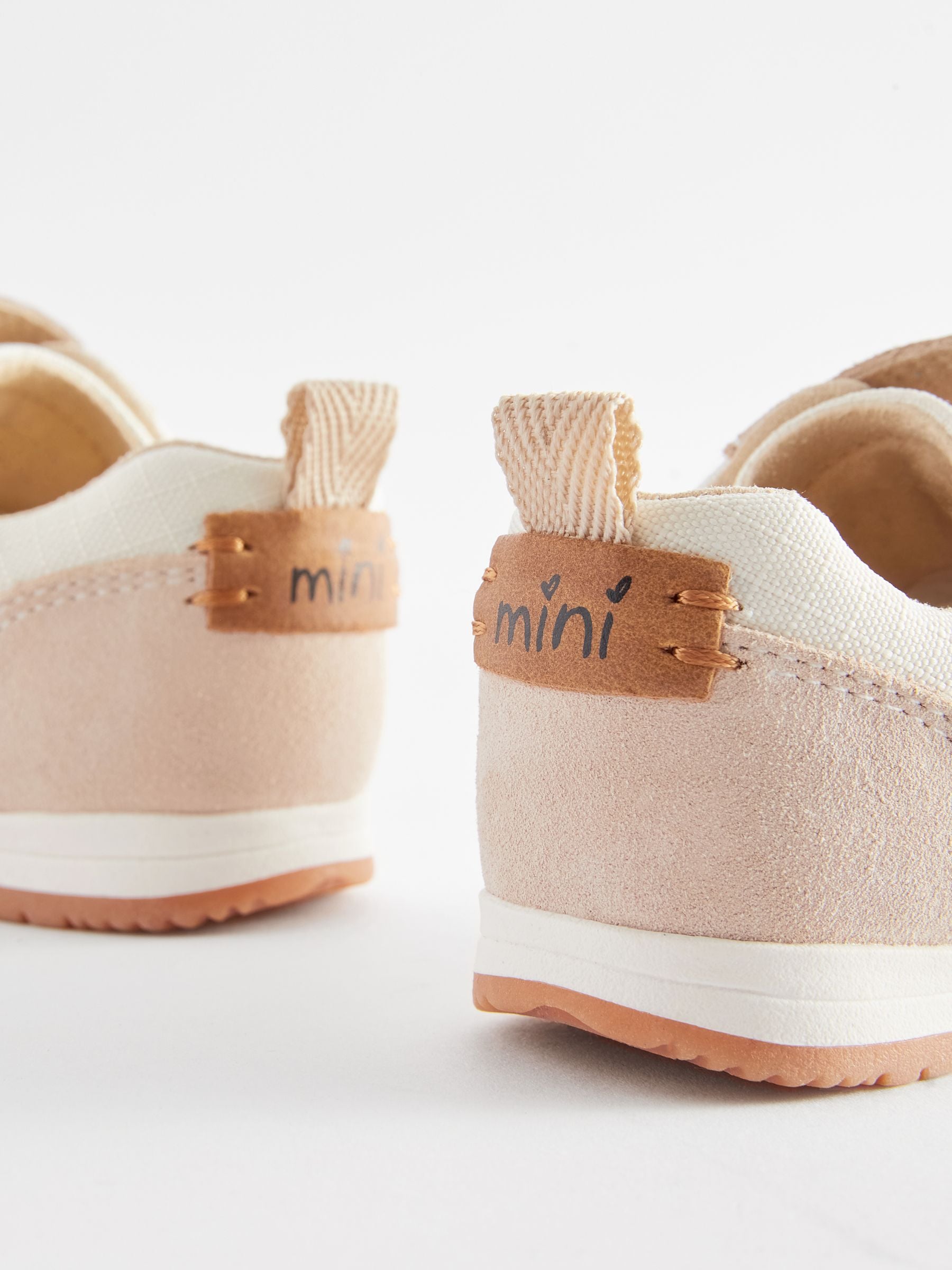 White Neutral Standard Fit (F) First Walker Trainers image 4