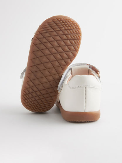 Dsiney Kidz - White Standard Fit (F) First Walker Fisherman Shoes image 3
