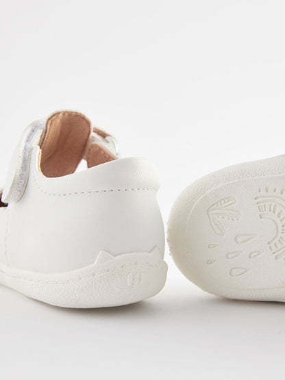 White Standard Fit (F) Crawler T-Bar Shoes image 5