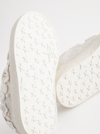 White Glitter Standard Fit (F) Butterfly Touch Fasten Strap Trainers image 6