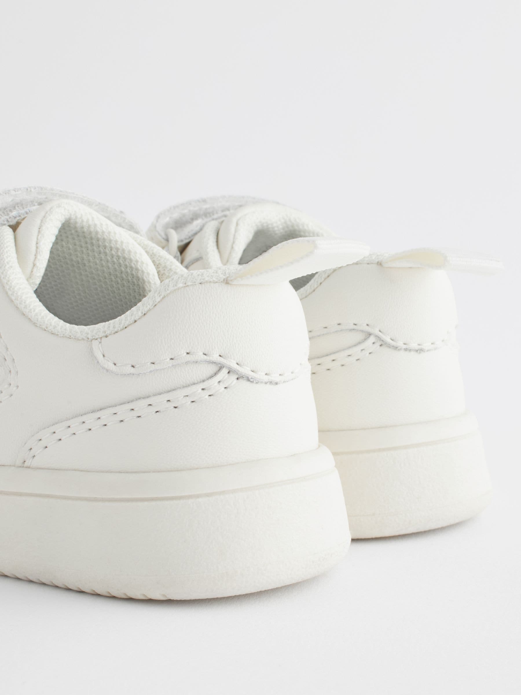 White Wide Fit (G) Touch Fastening Leather First Walker Baby Shoes image 3