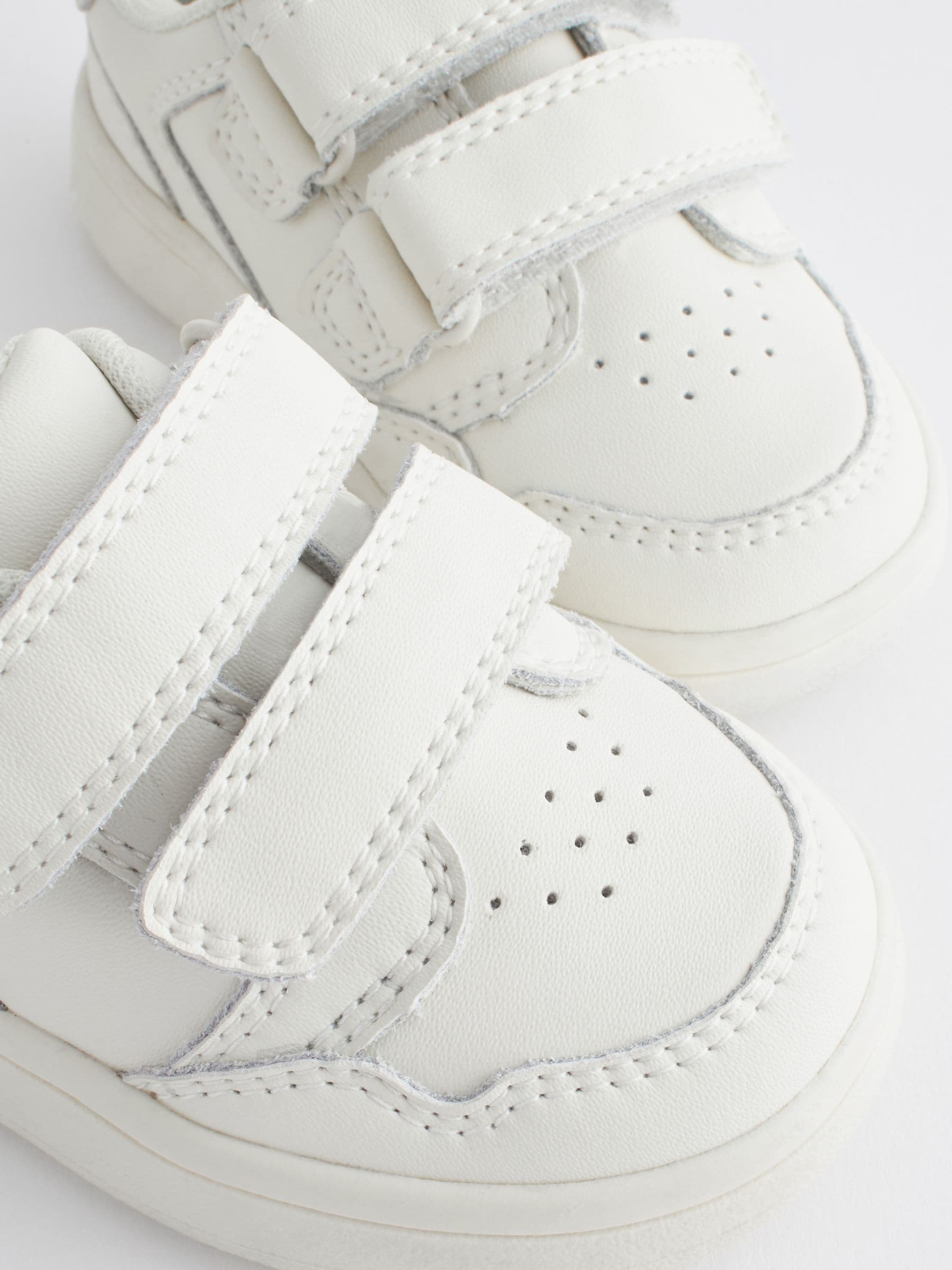 White Wide Fit (G) Touch Fastening Leather First Walker Baby Shoes image 7