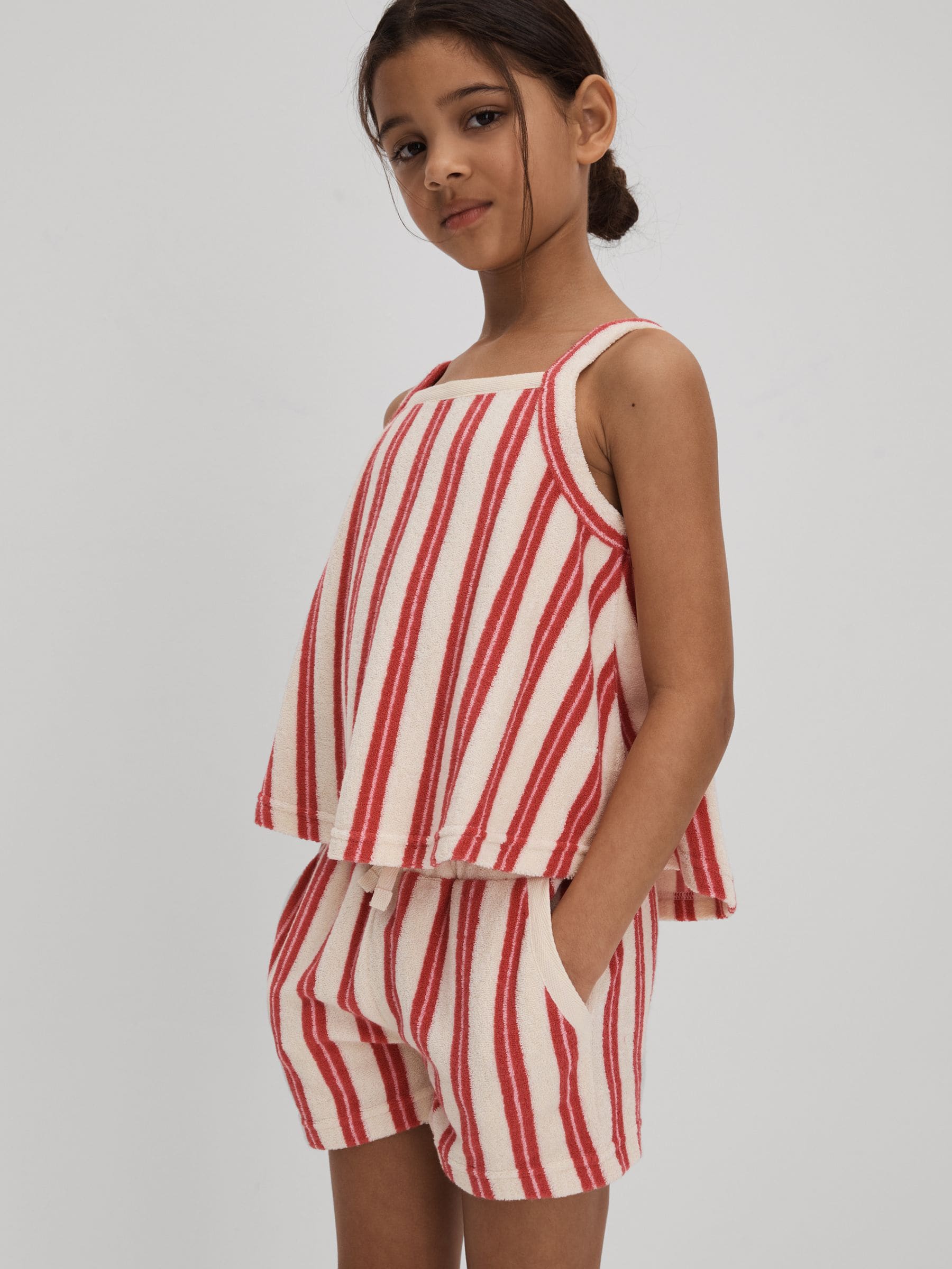Dsiney Kidz - Reiss Pink June 4-9 yrs Towelling Vest and Shorts Set image 3